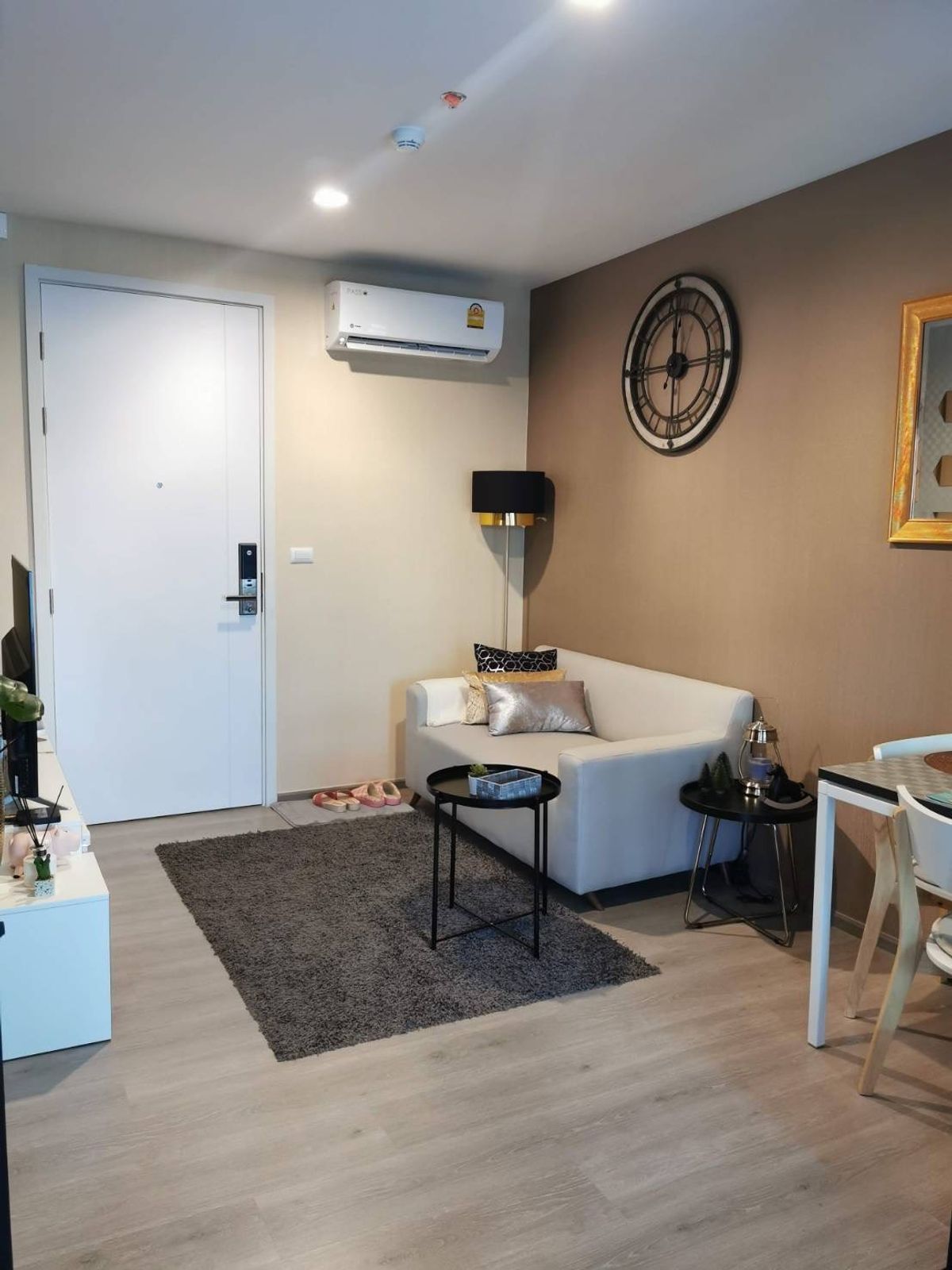 ให้เช่าคอนโดบางแค เพชรเกษม : ปล่อยเช่าคอนโด The Base เพชรเกษม ห้องสวย มี Walk-in Closet ติด MRT เพชรเกษม 48 🔥🔥