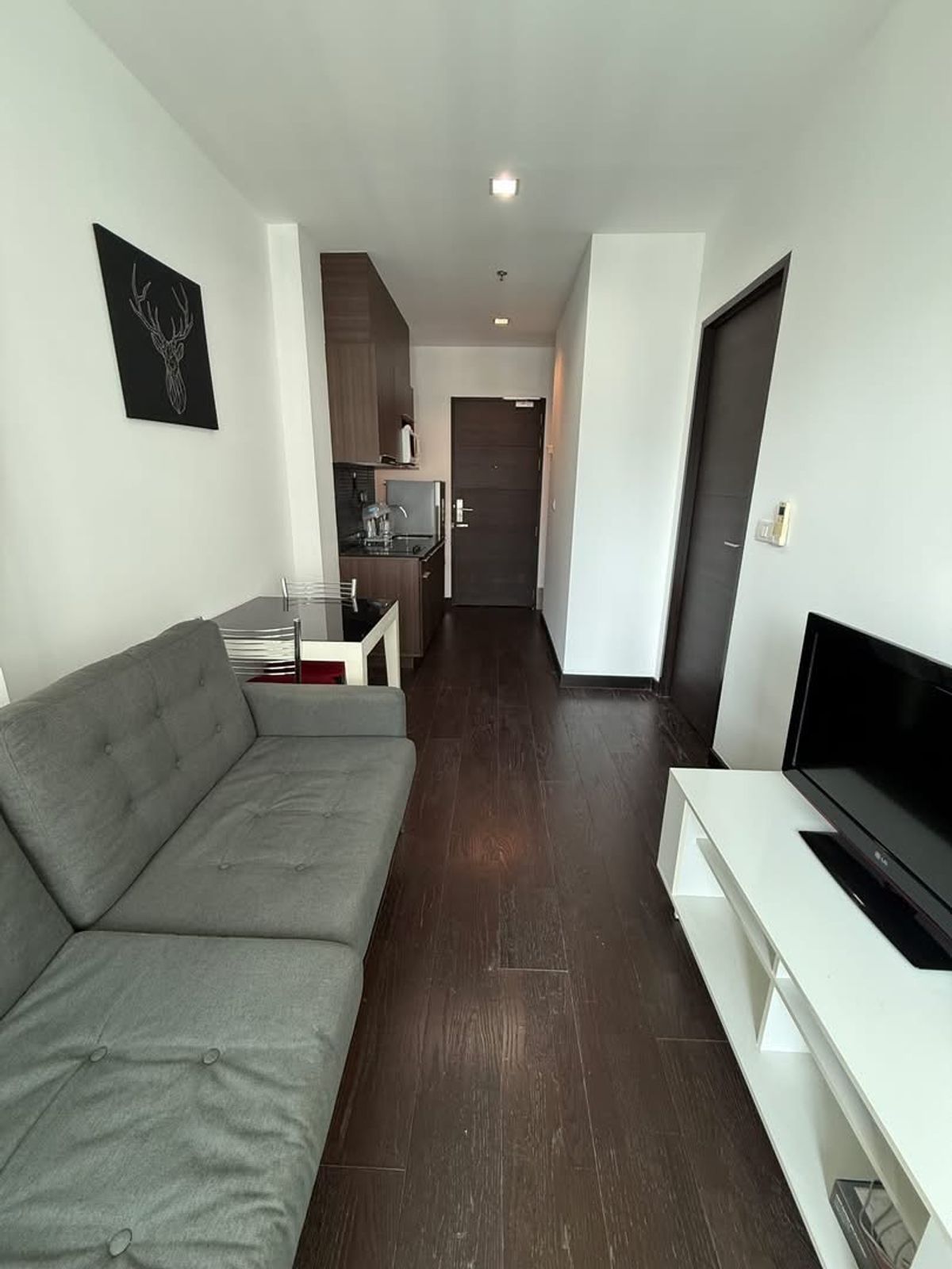 ให้เช่าคอนโดราชเทวี พญาไท : FOR RENT 1 BEDROOM 40 SQ.M  FULLY FURNITURE + BEST PRICE + READY TO MOVE