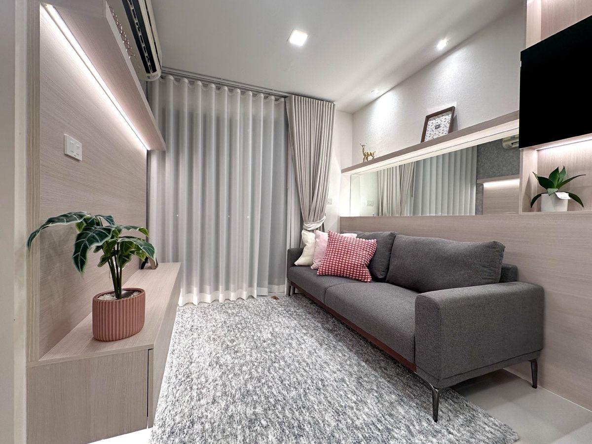 ขายคอนโดลาดกระบัง สุวรรณภูมิ : 📣 #ลาดกระบัง คอนโดแต่งครบ วิวสวย พร้อมอยู่ | Airlink Residence ห้องรีโนเวทใหม่ทั้งห้อง ✨💰 ผ่อนเริ่มต้นเพียง 𝟔,𝘅𝘅𝘅 บาท/เดือน (First jobbers ก็ยื่นกู้ได้)