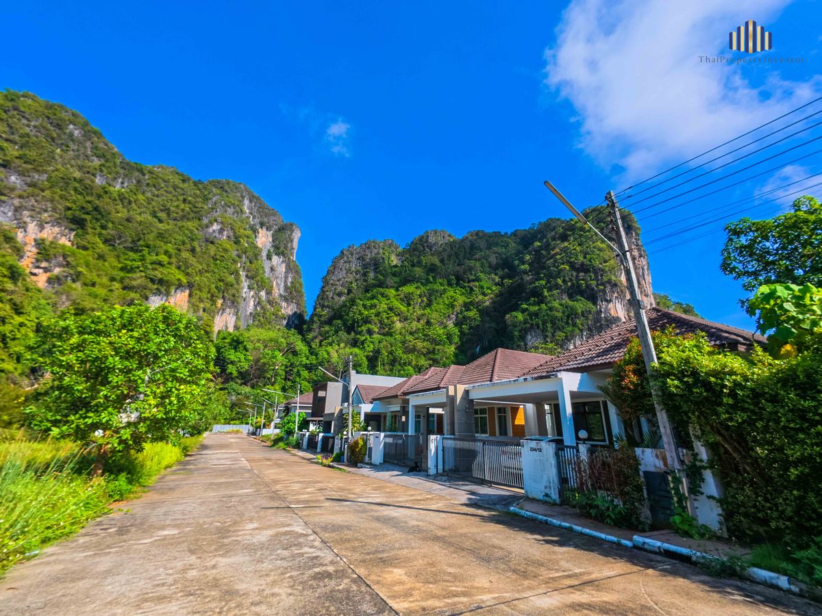For SaleLandKrabi : Breathtaking Hillside View!! Rare 100 Sq.W Land for SALE on Krabi City’s most Scenic Road! Near Tiger Cave Temple, Krabi Noi