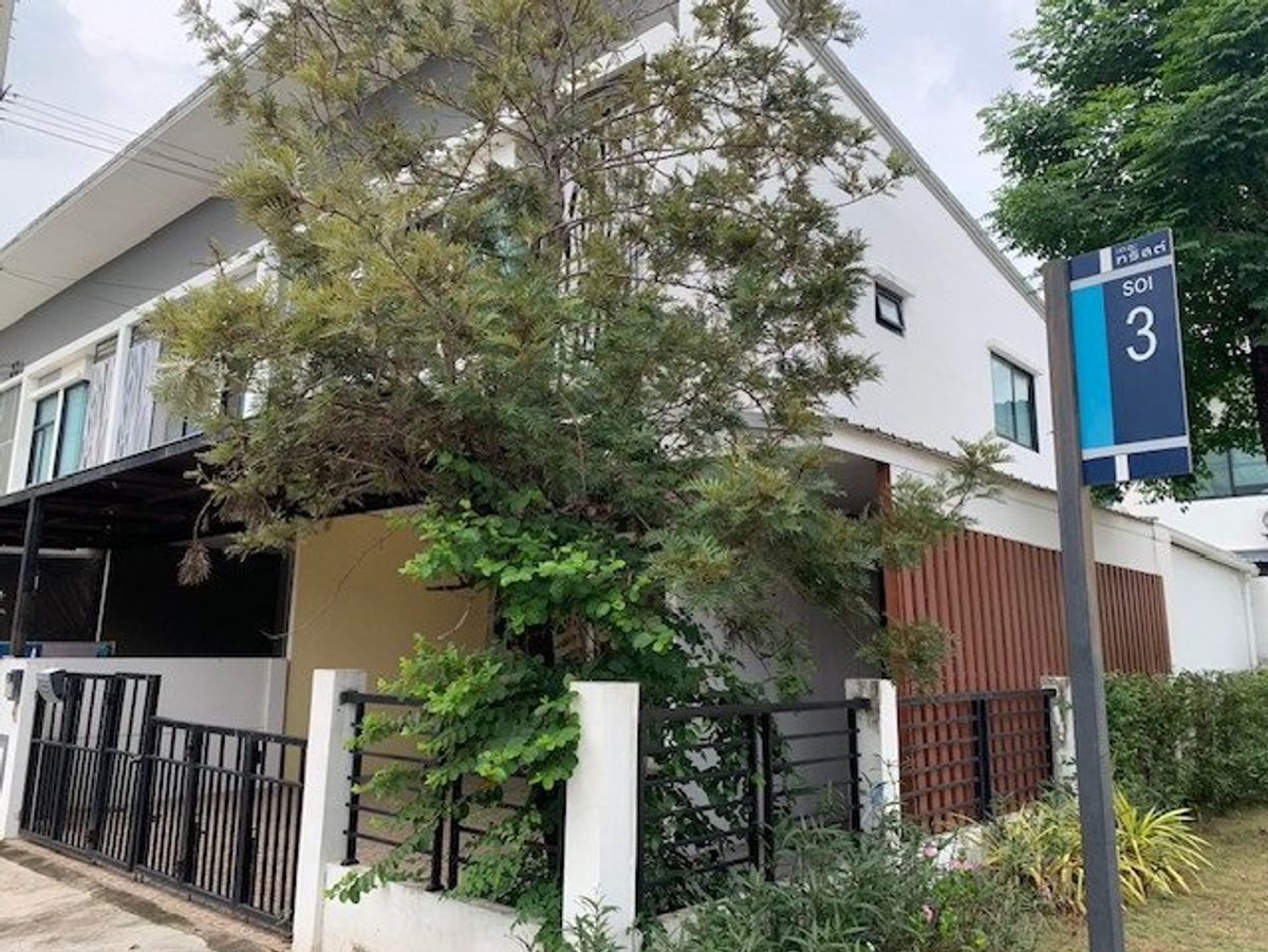 For SaleTownhomeRama5, Ratchapruek, Bangkruai : Townhome for sale, The Trust Ratchapruek-Rattanathibet 2 4, 3 water 27.90 sq.w.