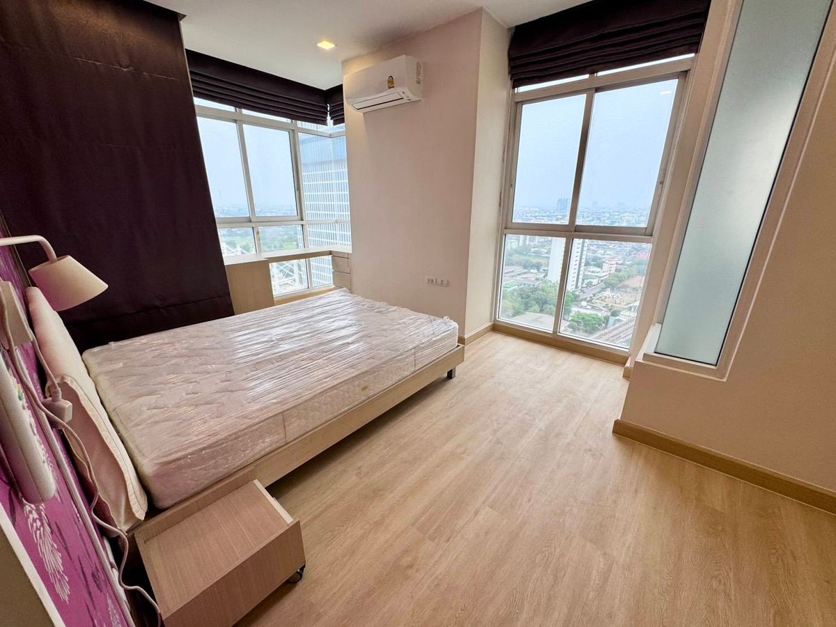 ให้เช่าคอนโดบางนา แบริ่ง ลาซาล : ให้เช่า The Coast Bangna เฟอร์นิเจอร์เเน่น ๆ พร้อมเข้าอยู่ !!!!
