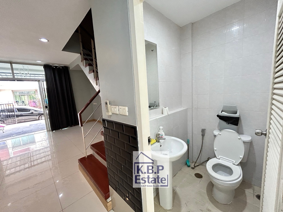 For RentTownhomeSathorn, Narathiwat : House for rent, Thanapat House, 3 beds 3 Baths Fully Furniture