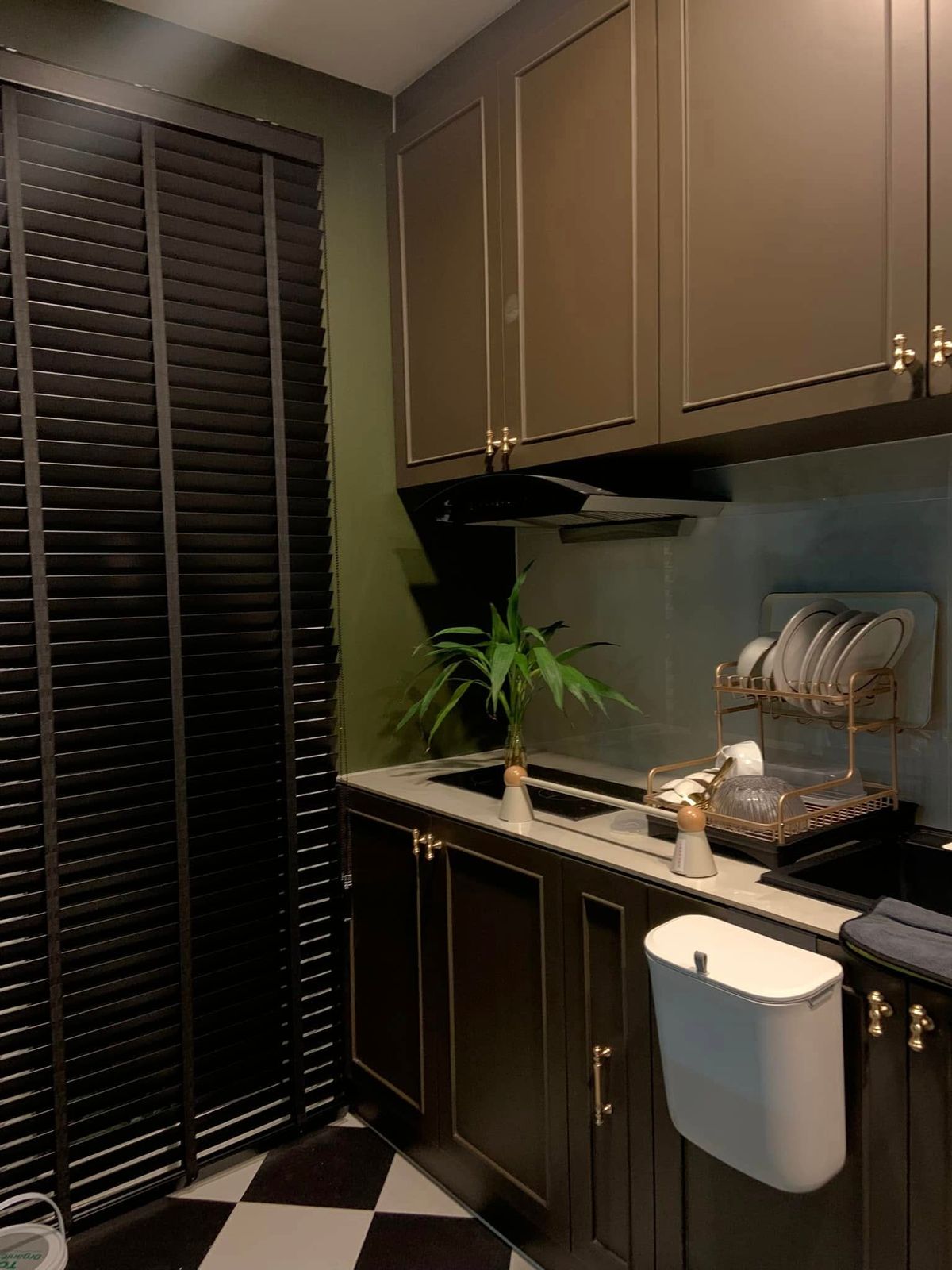 ขายทาวน์โฮมมีนบุรี-ร่มเกล้า : ✨ ขายบ้านมุม Anasiri รามคำแหง พร้อมสวนข้างบ้าน วิวโล่ง โปร่งสบาย เฟอร์นิเจอร์ตกสไตล์  Luxury Minimal เหมาะกับครอบครัว เดินทางสะดวกใกล้รถไฟฟ้า