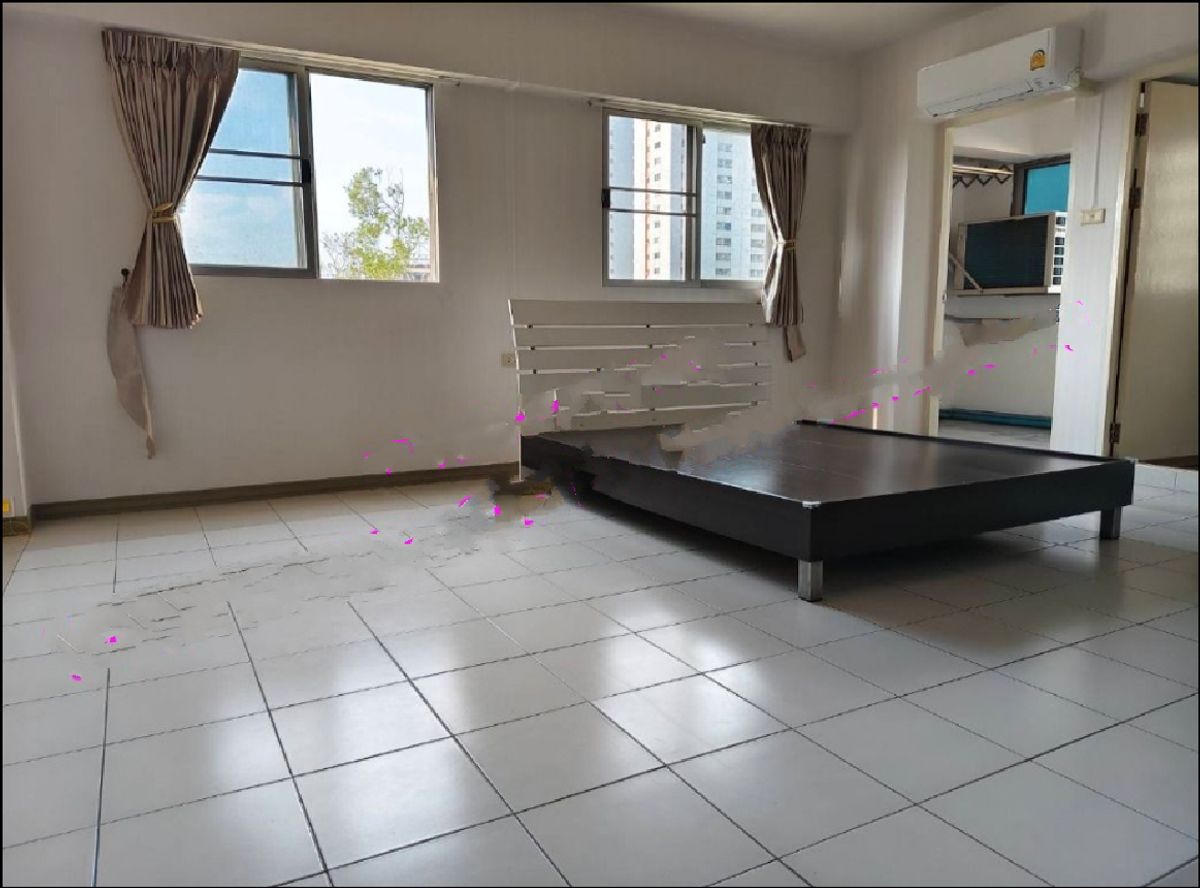 ขายคอนโดลาดพร้าว101 แฮปปี้แลนด์ : ขายด่วนห้องมุม ทำเลดี เดินทางสะดวก คอนโด ลุมพินี เซ็นเตอร์ แฮปปี้แลนด์ (S4783)