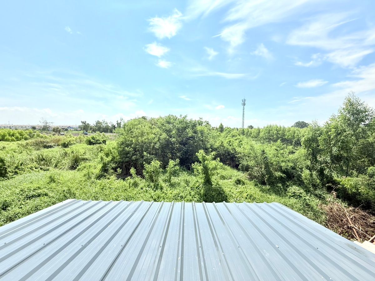 ขายทาวน์โฮมมีนบุรี-ร่มเกล้า : ขายทาวน์เฮ้าส์ 2 ชั้น หมู่บ้านณัฐวรรณ  ซอยสังฆสันติสุข 18 หนองจอก  โรงเรียนเซนต์เทเรซา โรงพยาบาลหนองจอก โลตัสหนองจอก บิ๊กซี แม็คโคร ตลาดหนองจอก