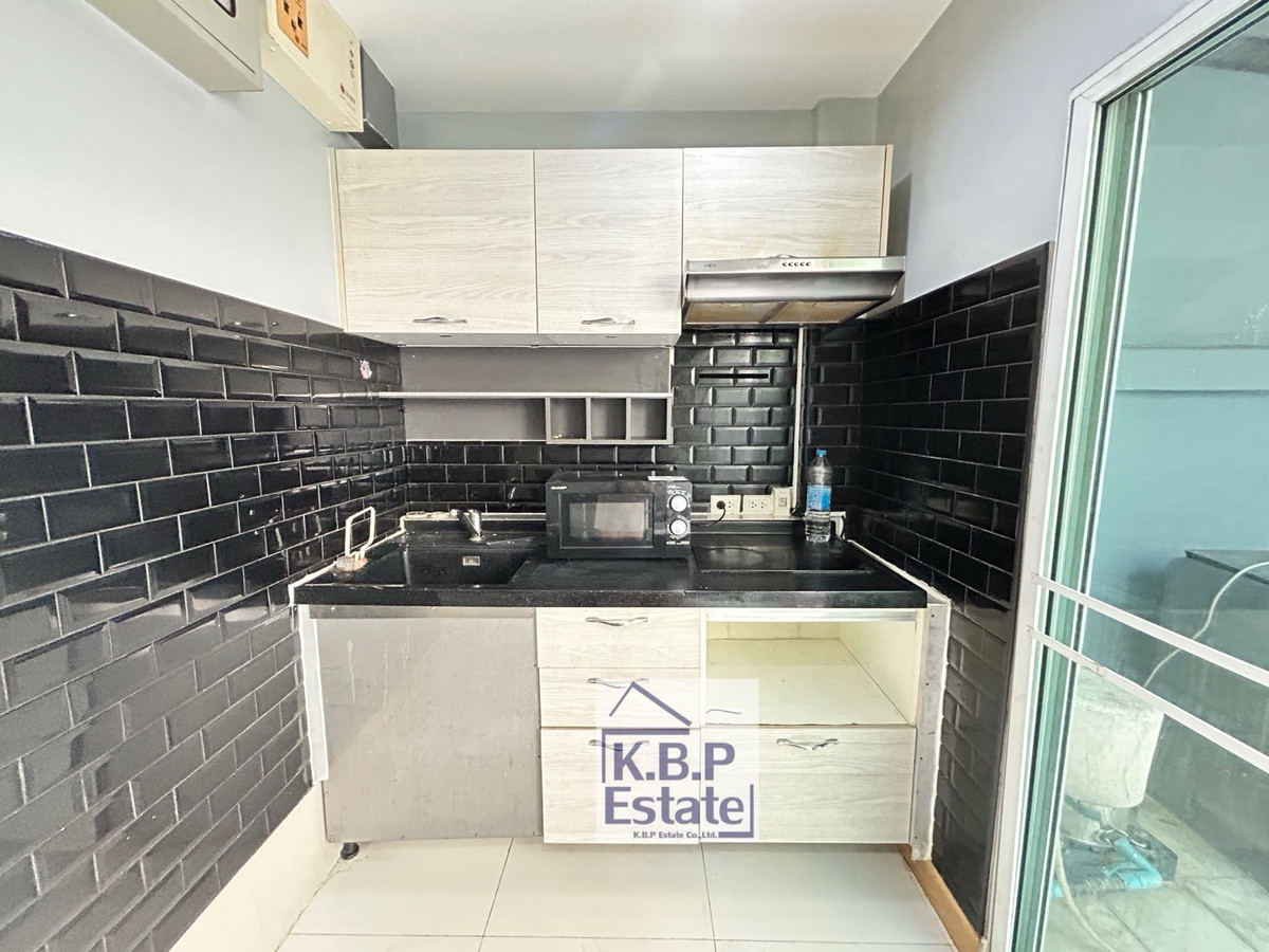 For RentTownhomeSathorn, Narathiwat : House for rent, Thanapat House, 3 beds 3 Baths Fully Furniture