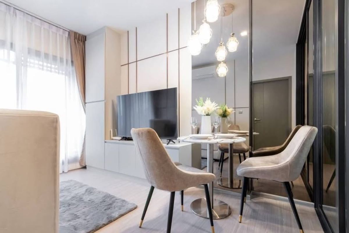 ให้เช่าคอนโดพระราม 9 เพชรบุรีตัดใหม่ RCA : *FOR RENT* Life Asoke Hype Near MRT rama 9 (PTR1114)