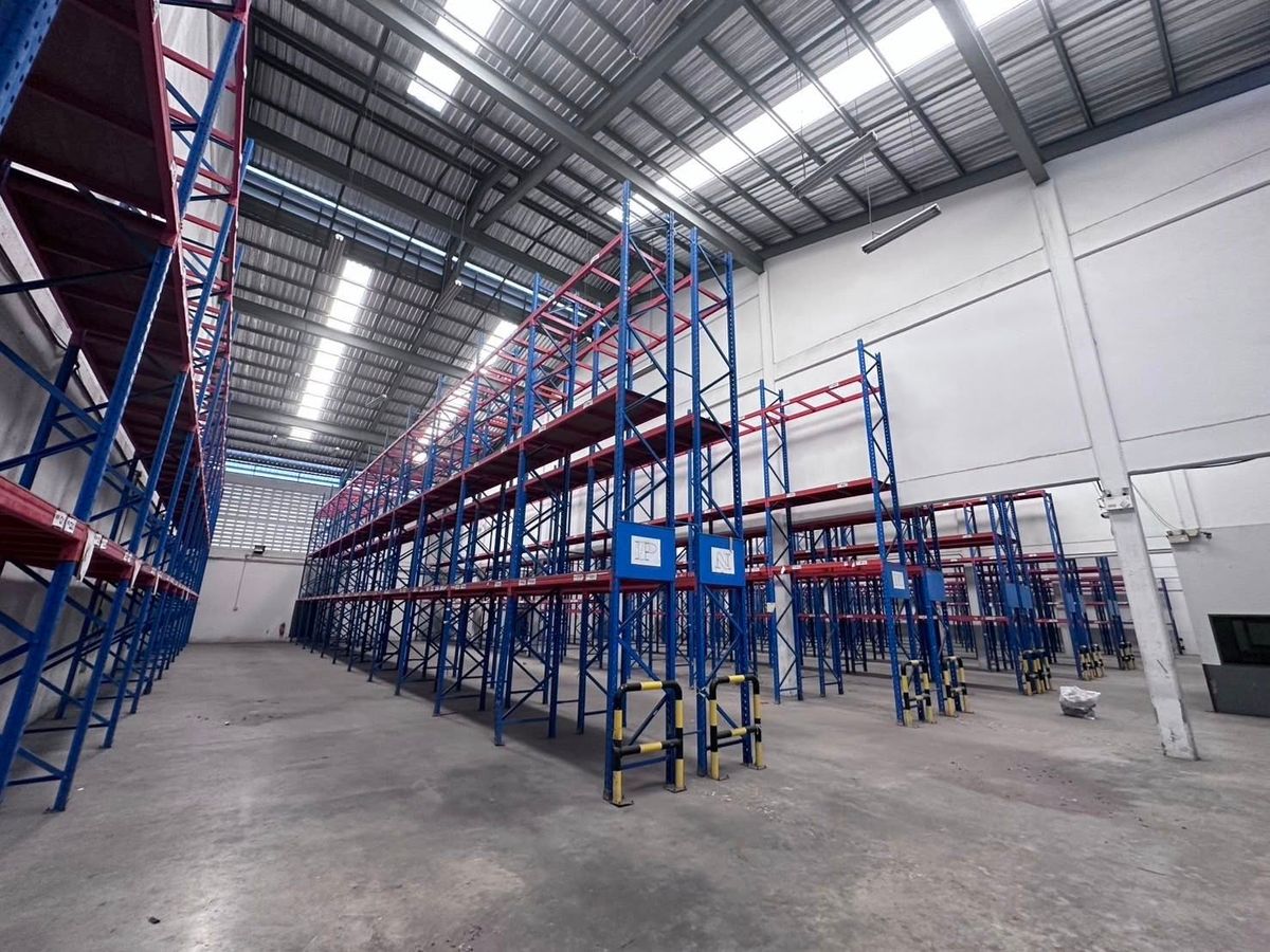 ให้เช่าโกดังสมุทรปราการ สำโรง : 📦  ปล่อยเช่า โกดัง เนื้อที่ 1,728 ตรม และ 2,376 ตรม ติดรถไฟฟ้าสายสีเหลือง เทพารักษ์ มุ่งหน้าสำโรง 