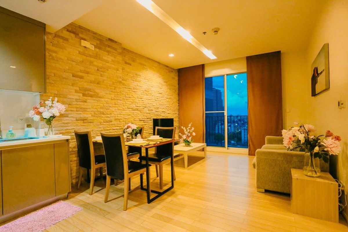 คอนโดสุขุมวิท อโศก ทองหล่อ : ให้เช่า Siri at Sukhumvit ราคา 52,000 บาท พร้อมราคาขาย [MKsr250509]