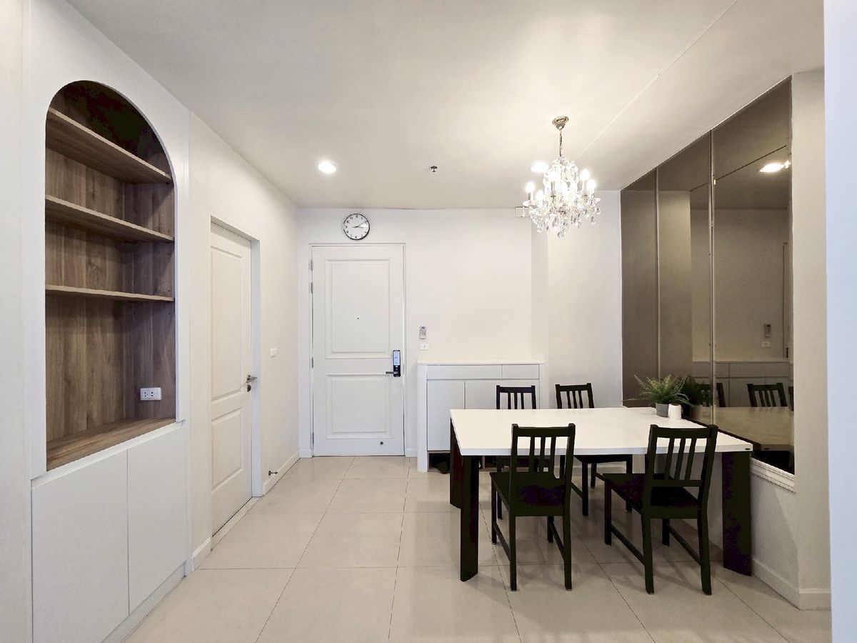 ให้เช่าคอนโดวงเวียนใหญ่ เจริญนคร : 🔥ให้เช่าด่วน🔥คิวเฮ้าส์ สาทร ห้องสวย renovate ใหม่ แอร์ใหม่ วิวสวยฝั่งแม่นํ้าเจ้าพระยา