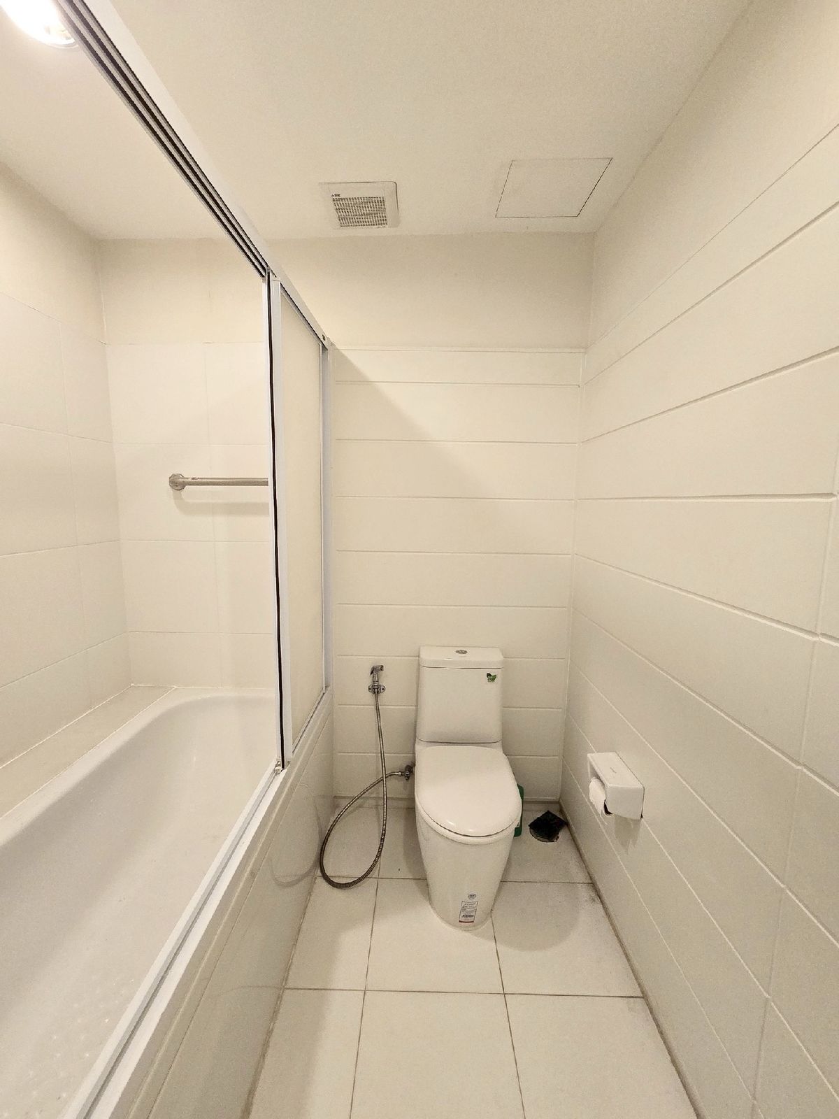 ให้เช่าคอนโดวงเวียนใหญ่ เจริญนคร : 🔥ให้เช่าด่วน🔥คิวเฮ้าส์ สาทร ห้องสวย renovate ใหม่ แอร์ใหม่ วิวสวยฝั่งแม่นํ้าเจ้าพระยา