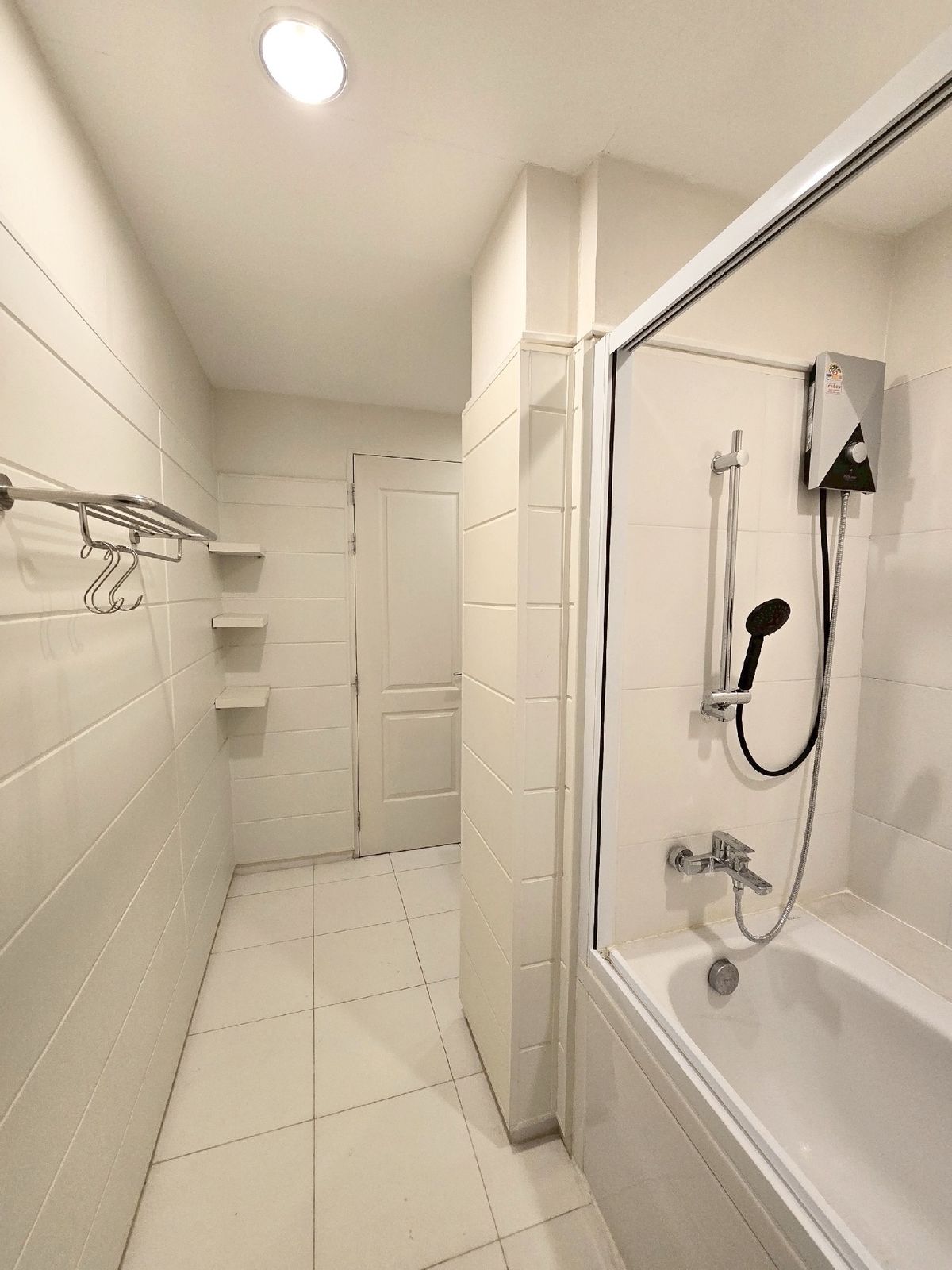 ให้เช่าคอนโดวงเวียนใหญ่ เจริญนคร : 🔥ให้เช่าด่วน🔥คิวเฮ้าส์ สาทร ห้องสวย renovate ใหม่ แอร์ใหม่ วิวสวยฝั่งแม่นํ้าเจ้าพระยา