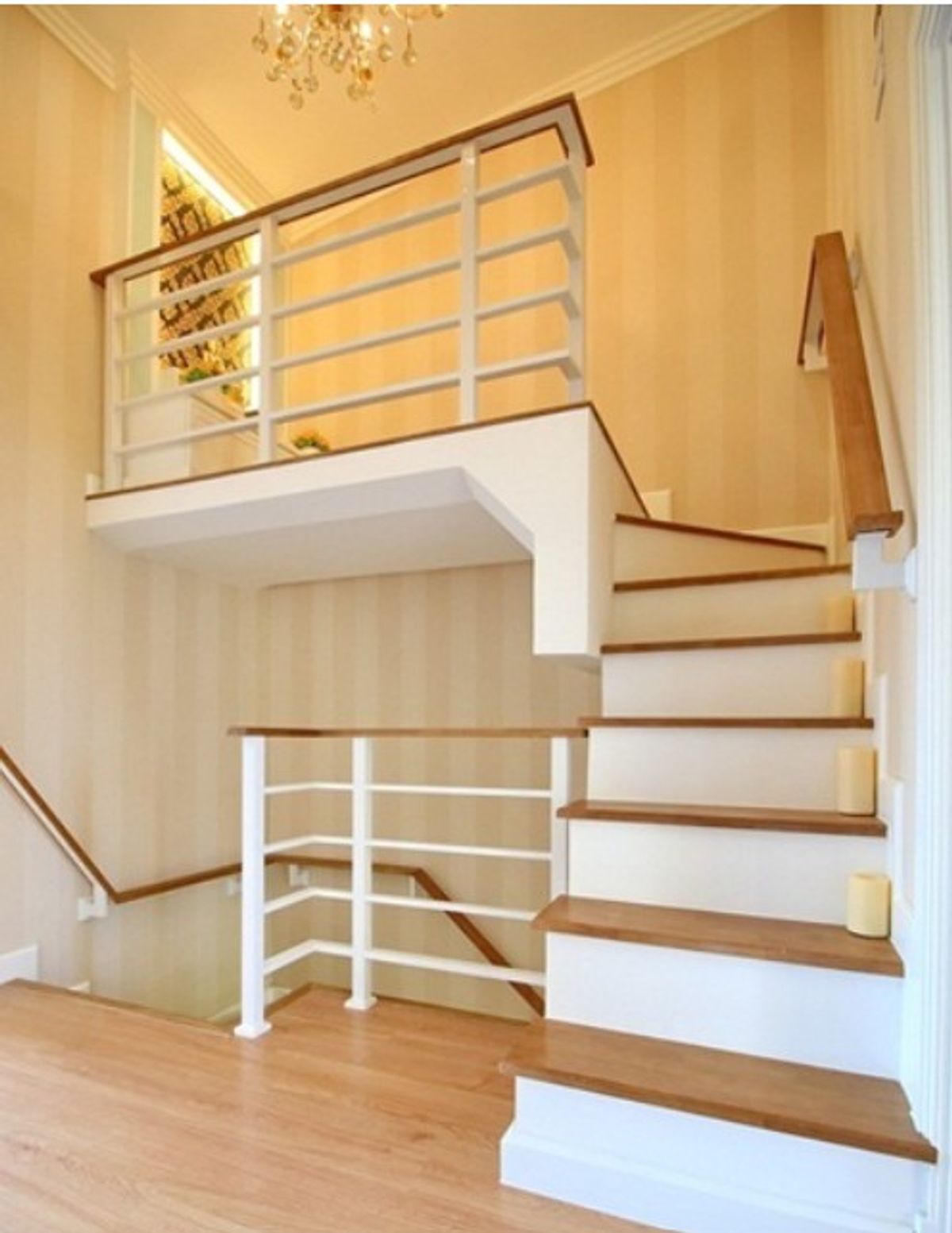 ขายทาวน์โฮมมีนบุรี-ร่มเกล้า : ขายทาวน์โฮม หลังมุม พร้อมผู้เช่า📍  ได้ผลตอบแทนทันที 7%++ ขายพร้อมผู้เช่า 📍 ❇️  ขายต่ำกว่าราคาประเมินได้กำไร 2 ต่อ  ทาวน์โฮม โกลเด้น ทาวน์ รามคำแหง วงแหวน