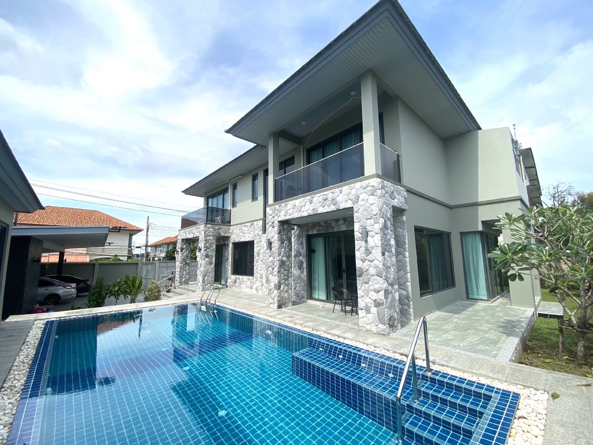 ขายบ้านปิ่นเกล้า จรัญสนิทวงศ์ : ขายคฤหาส์  หรูพร้อมที่ดิน  (ตลิ่งชัน ฉิมพลี19)