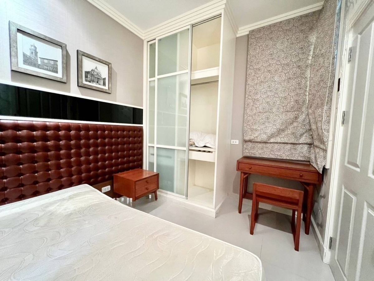 ขายทาวน์โฮมมีนบุรี-ร่มเกล้า : ขายทาวน์โฮม หลังมุม พร้อมผู้เช่า📍  ได้ผลตอบแทนทันที 7%++ ขายพร้อมผู้เช่า 📍 ❇️  ขายต่ำกว่าราคาประเมินได้กำไร 2 ต่อ  ทาวน์โฮม โกลเด้น ทาวน์ รามคำแหง วงแหวน