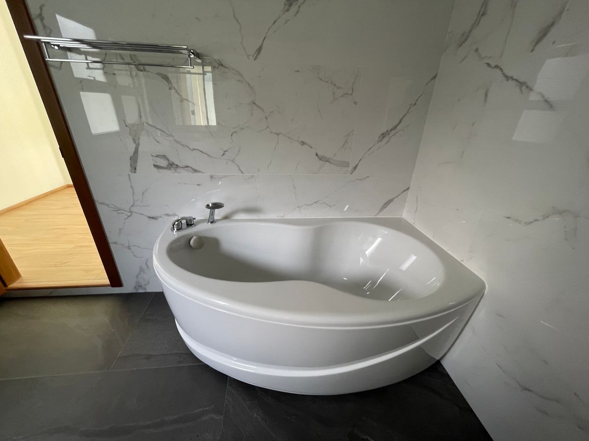 ขายบ้านรามคำแหง หัวหมาก : ขายบ้านเดี่ยวหรู ธารารมณ์ ไพรเวท เรสซิเดนซ์ รามคำแหง 9 บ้านเดี่ยว 3 ชั้น พื้นที่ใช้สอย 416 ตร.ม. ฟังก์ชัน 4 ห้องนอน 5 ห้องน้ำ 3 ที่จอดรถ  บนถนนรามคำแหง ใกล้แยกสุขุมวิท 71 ใกล้รถไฟฟ้าสายสีส้มและ Airport Link สถานีรามคำแหง