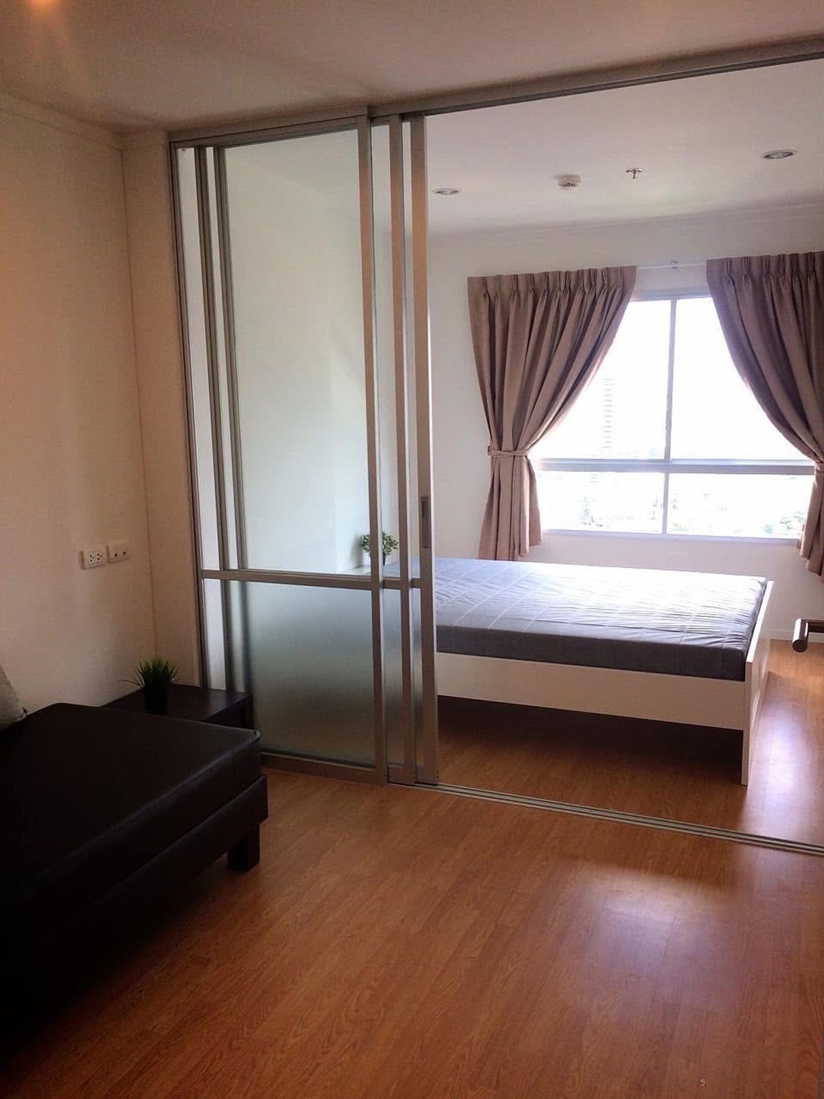 For RentCondoPattanakan, Srinakarin : Rent Lumpini Place Srinakarin-Hua Mak Station The room is ready.