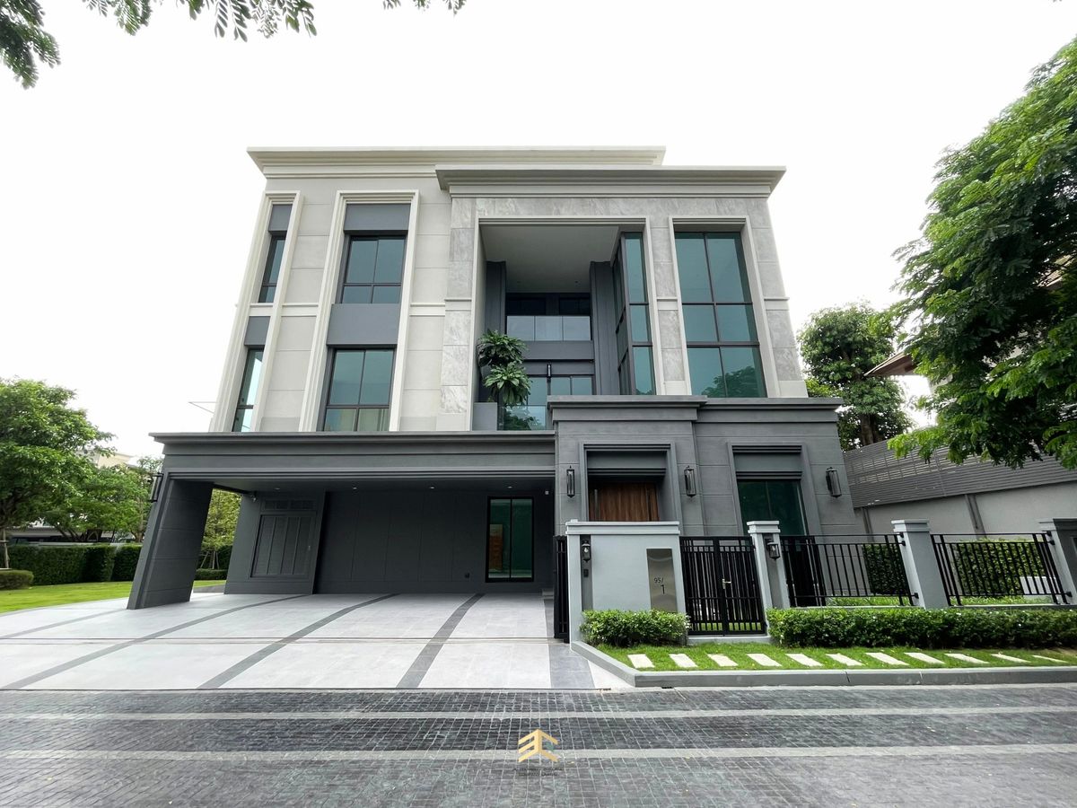 ขายบ้านพุทธมณฑล ศาลายา : บ้านเดี่ยว 3 ชั้นสุดหรู : Grand Bangkok Boulevard ปิ่นเกล้า - บรมฯ  ( แบบบ้านใหญ่สุด 🔸ราคาเริ่มต้น 58 ล้านบาท🔸 )