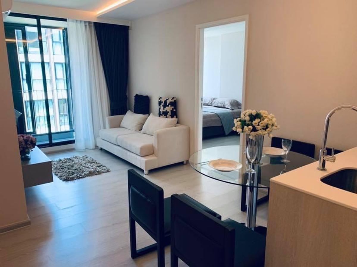ขายคอนโดสุขุมวิท อโศก ทองหล่อ : 🔥𝟐𝐁 𝟐𝐁 𝐇𝐎𝐓𝐃𝐄𝐀𝐋🔥Sale with Tenants  𝐕𝐭𝐚𝐫𝐚 𝐒𝐮𝐤𝐡𝐮𝐦𝐯𝐢𝐭 𝟑𝟔 🔥