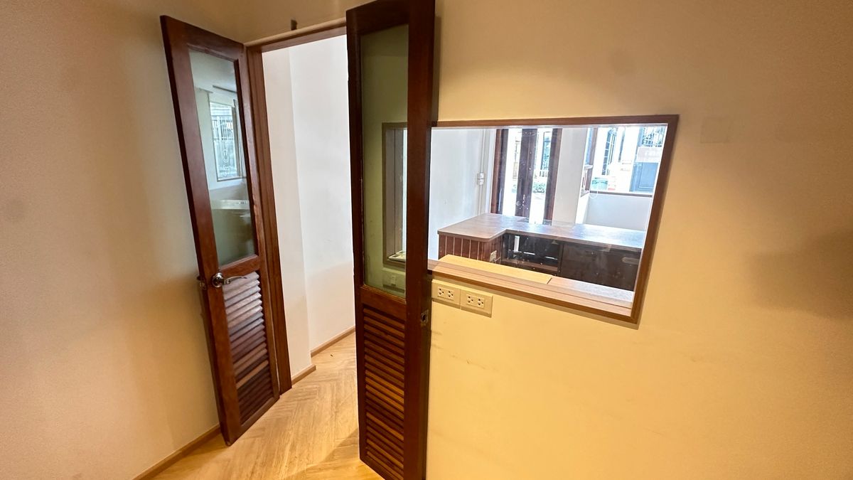 ขายอาคารพาณิชย์สุขุมวิท อโศก ทองหล่อ : อาคารพาณิชย์ เอกมัย / 4 ชั้น (ขาย), Commercial building Ekkamai / 4 Floors (FOR SALE) T456