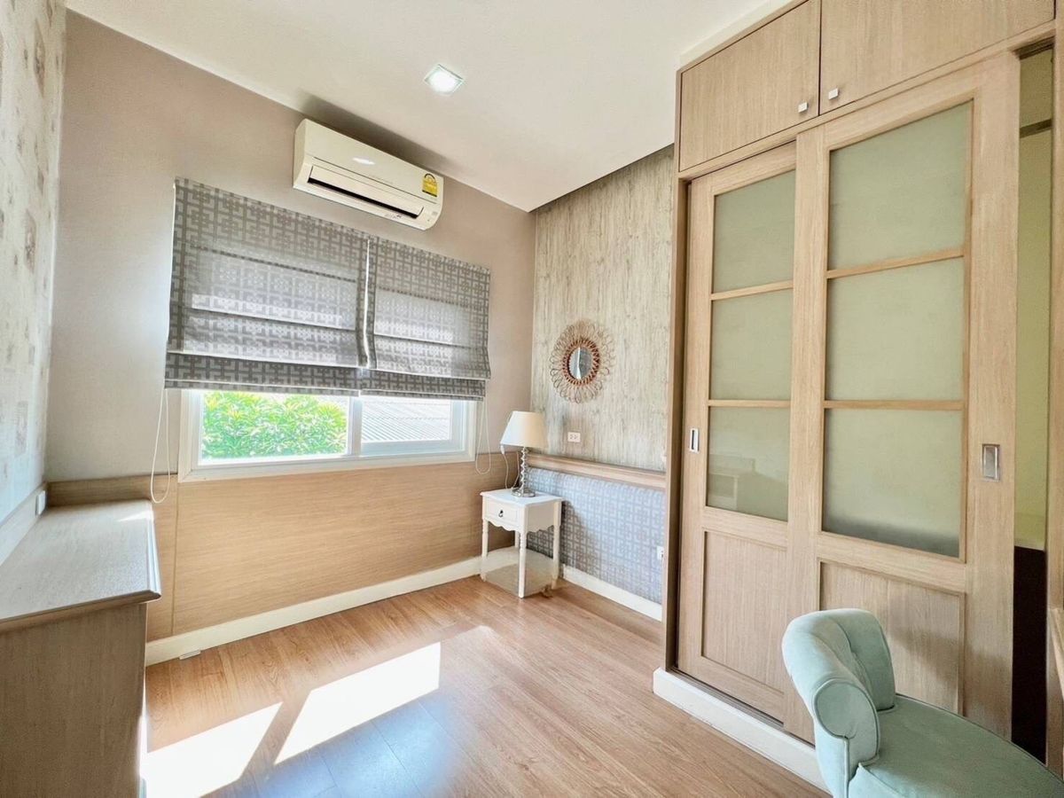 ขายทาวน์โฮมมีนบุรี-ร่มเกล้า : ขายทาวน์โฮม หลังมุม พร้อมผู้เช่า📍  ได้ผลตอบแทนทันที 7%++ ขายพร้อมผู้เช่า 📍 ❇️  ขายต่ำกว่าราคาประเมินได้กำไร 2 ต่อ  ทาวน์โฮม โกลเด้น ทาวน์ รามคำแหง วงแหวน