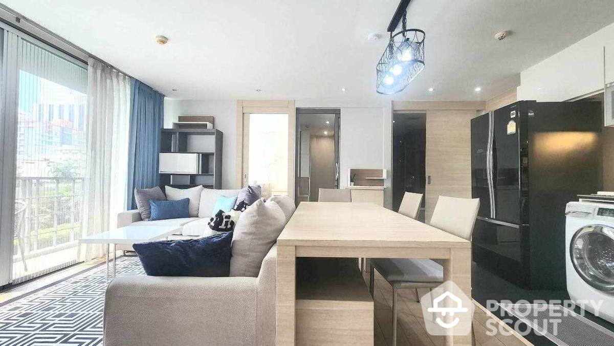 For SaleCondoSilom, Saladaeng, Bangrak : 2-BR Condo at Klass Silom near BTS Chong Nonsi