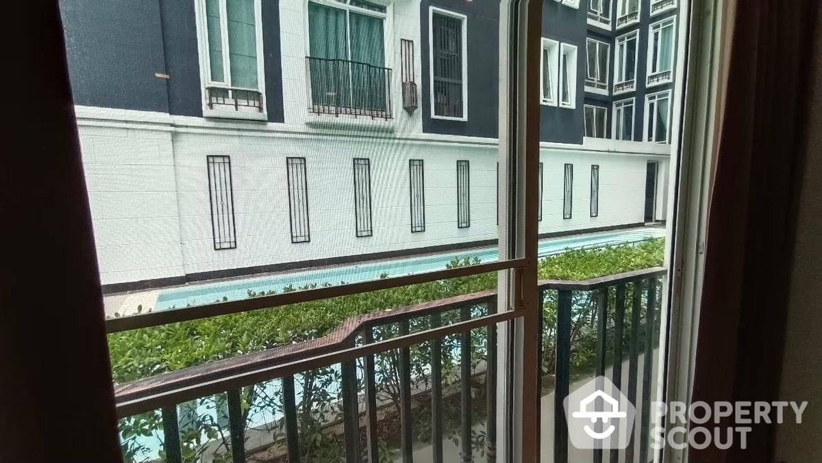 ขายคอนโดสาทร นราธิวาส : คอนโด 1-ห้องนอน ที่ มาเอสโตร 01 สาทร - เย็นอากาศ ใกล้ MRT คลองเตย