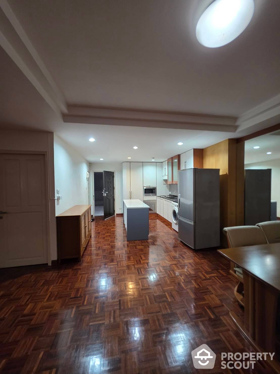 For RentCondoSilom, Saladaeng, Bangrak : 2-BR Condo at Silom Condominium near BTS Sala Daeng