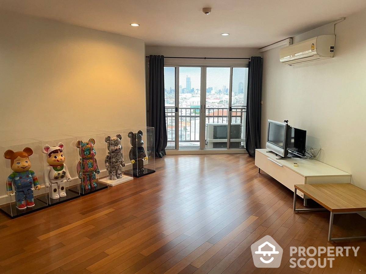 For RentCondoSathorn, Narathiwat : 2-BR Condo at Belle Park Residence Condominium in Chong Nonsi