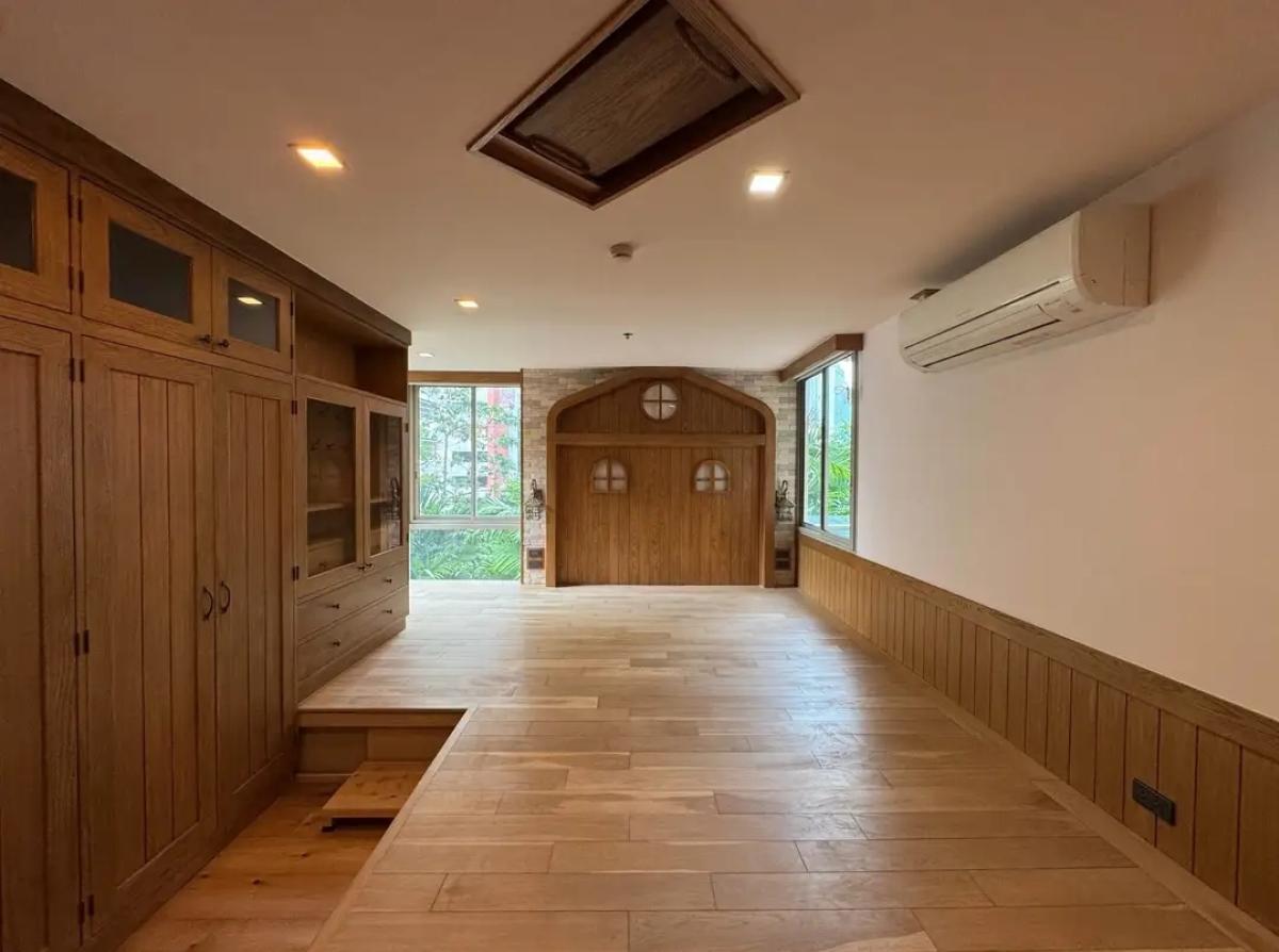 ให้เช่าคอนโดสีลม ศาลาแดง บางรัก : The Legend Saladaeng, 2 bed, 140000 per month