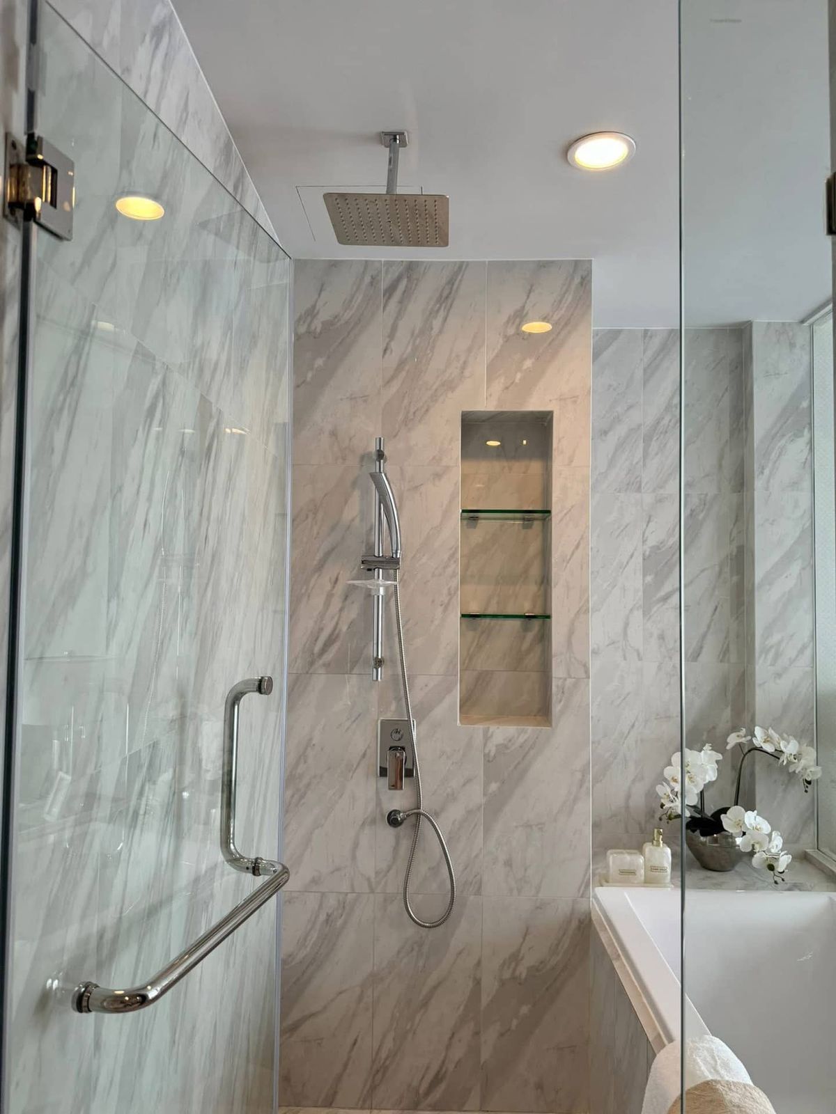 ให้เช่าคอนโดคลองเตย กล้วยน้ำไท : ให้เช่า ✨ COCO PARC Rama 4 ✨ เฟอร์นิเจอร์ และ เครื่องใช้ไฟฟ้าครบ ใกล้ MRT คลองเตย