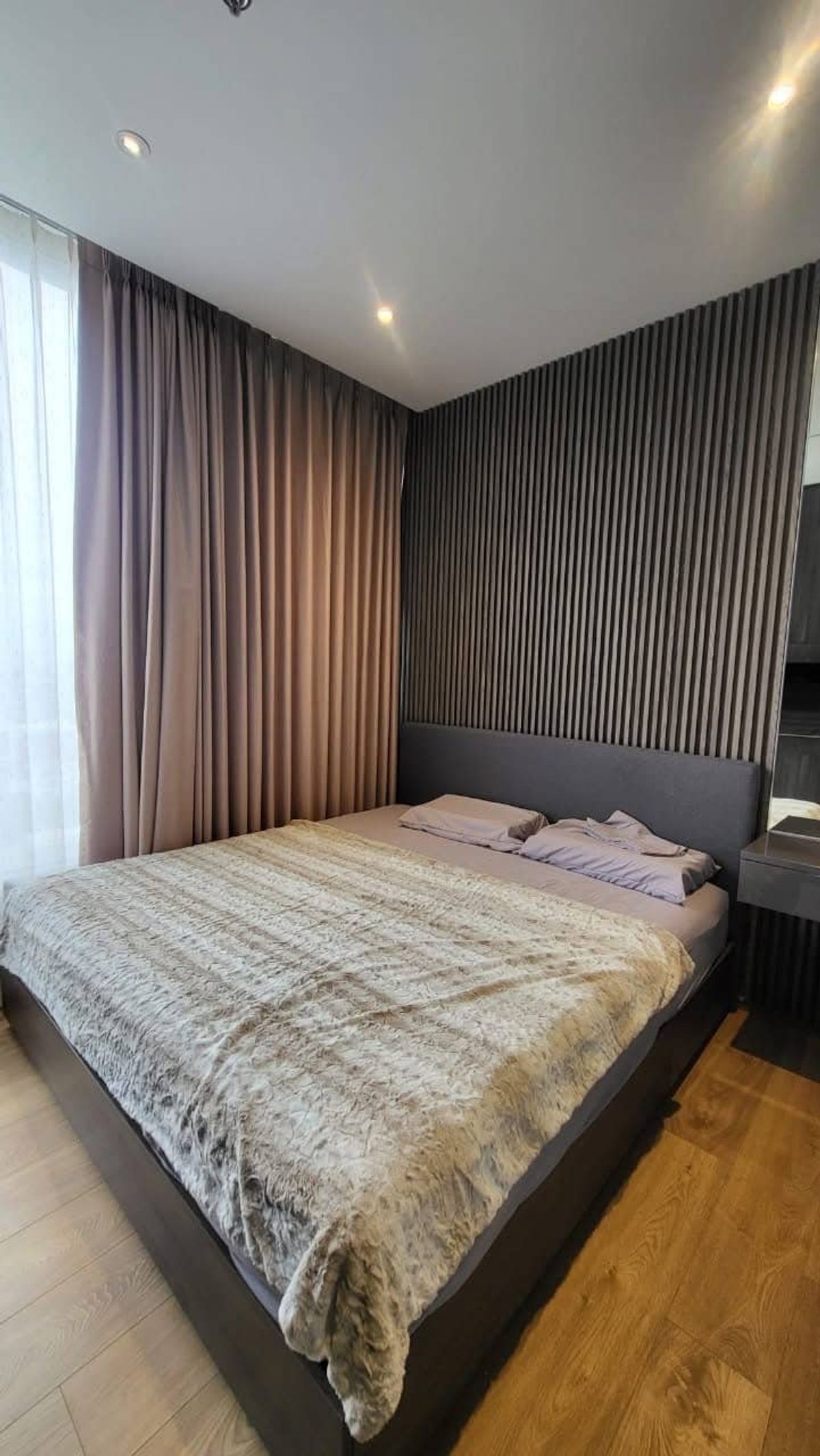 ให้เช่าคอนโดสุขุมวิท อโศก ทองหล่อ : ให้เช่า 📍 The FINE Bangkok Thonglor - Ekamai 📍 2 ห้องนอน 2 ห้องน้ำ เฟอร์นิเจอร์ และ เครื่องใช้ไฟฟ้าครบ 