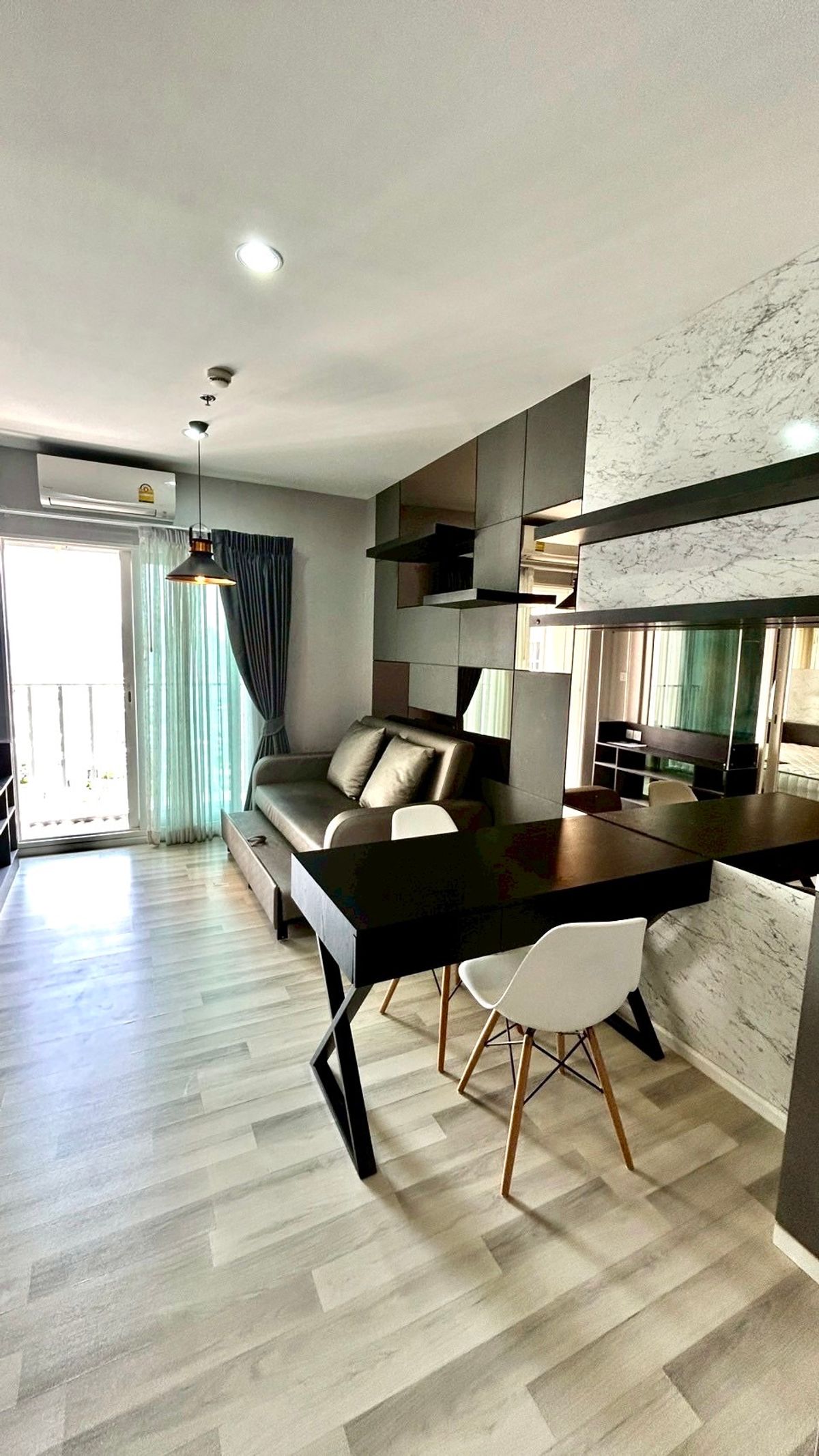 ให้เช่าคอนโดสาทร นราธิวาส : [L250502009] สำหรับเช่า The Key Sathorn-Charoenrat  | 1 ห้องนอน | ขนาด 33 ตร.ม. | ราคาพิเศษ | พร้อมเข้าอยู่