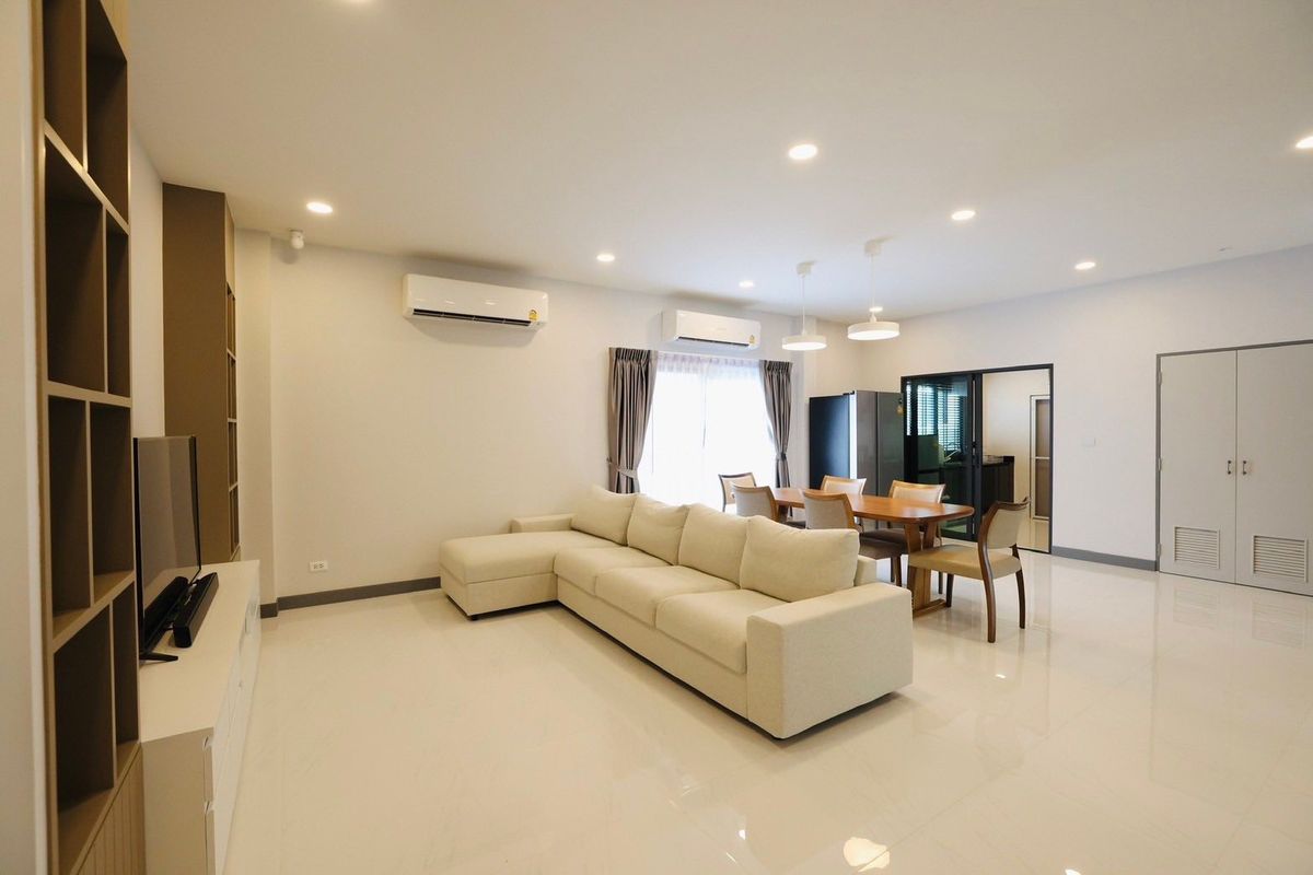 ให้เช่าบ้านบางนา แบริ่ง ลาซาล : 🔥(เช่า) Shock Price! ✨ |   *name  / 1 Bedroom (FOR RENT) / 1 ห้องนอน (เช่า) แจ้ง Code 