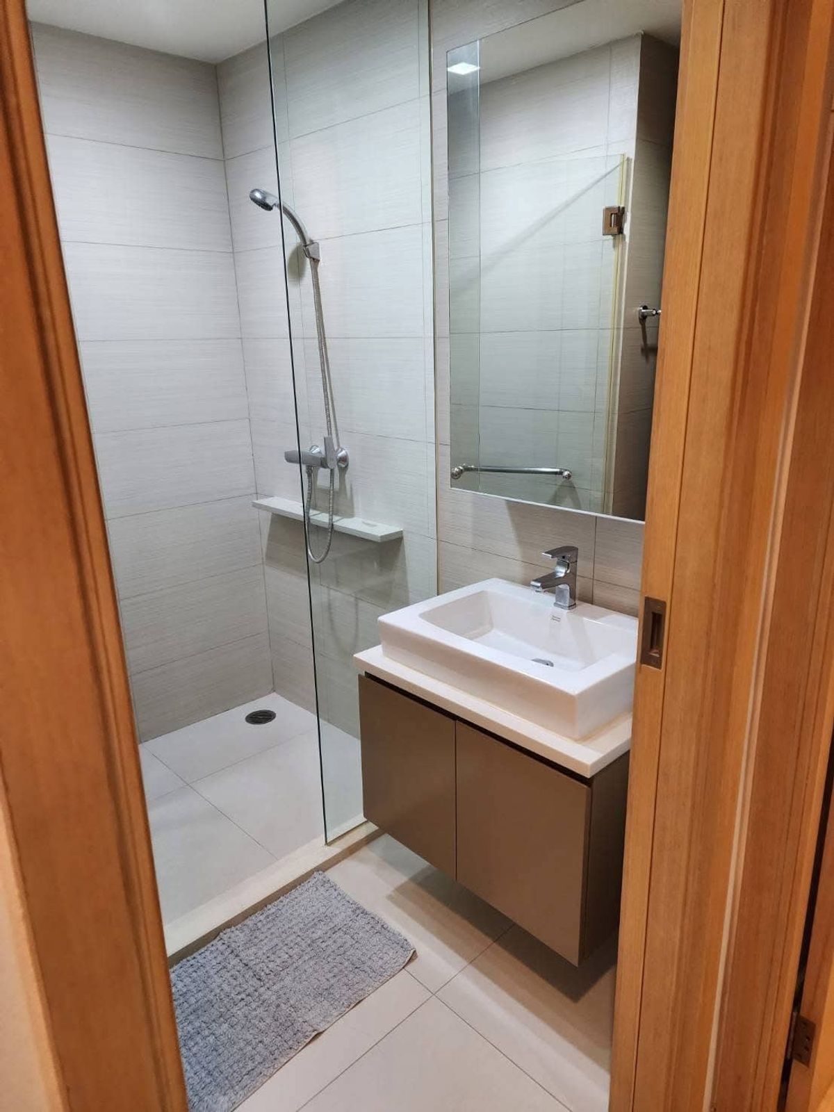 ให้เช่าคอนโดสุขุมวิท อโศก ทองหล่อ : ให้เช่า 📍 Siri at Sukhumvit 📍 2 ห้องนอน 2 ห้องน้ำ เฟอร์นิเจอร์ และ เครื่องใช้ไฟฟ้าครบ 