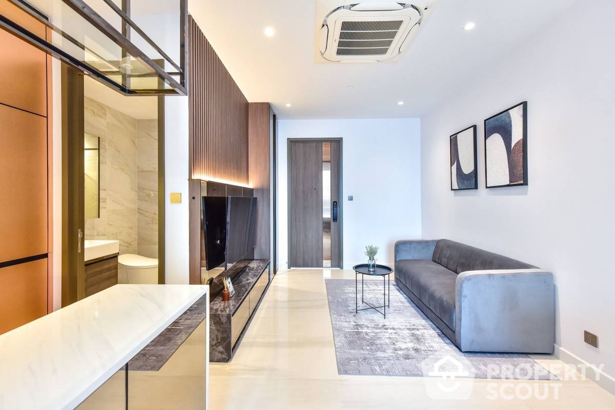 For RentCondoSathorn, Narathiwat : 1-BR Condo at Supalai Icon Sathon near MRT Si Lom