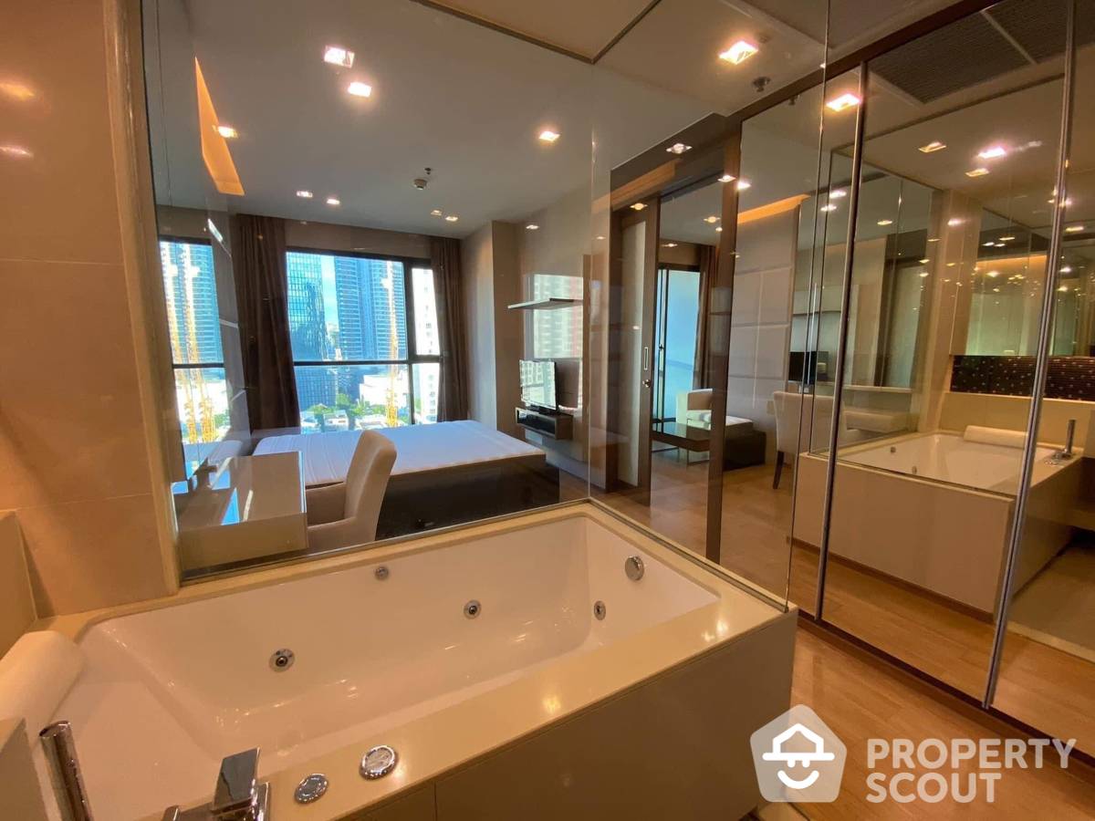 For RentCondoSathorn, Narathiwat : 1-BR Condo at The Address Sathorn near BTS Saint Louis