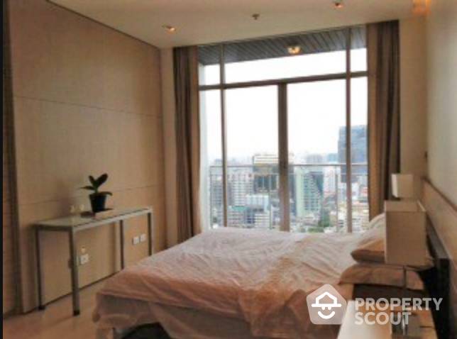 For RentCondoSathorn, Narathiwat : 2-BR Condo at Urbana Sathorn Condominium near BTS Sala Daeng