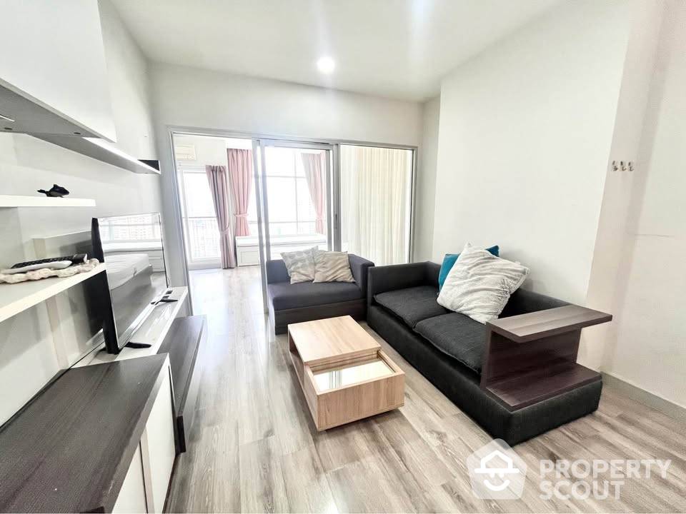 For RentCondoSathorn, Narathiwat : 1-BR Condo at Centric Sathorn-St. Louis near BTS Saint Louis