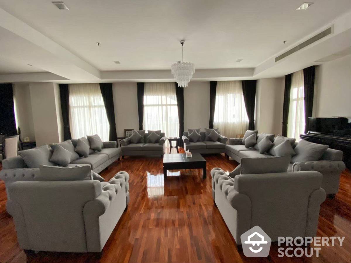 For RentCondoSukhumvit, Asoke, Thonglor : 4-BR Serviced Apt. near BTS Royal Thai Naval Academy