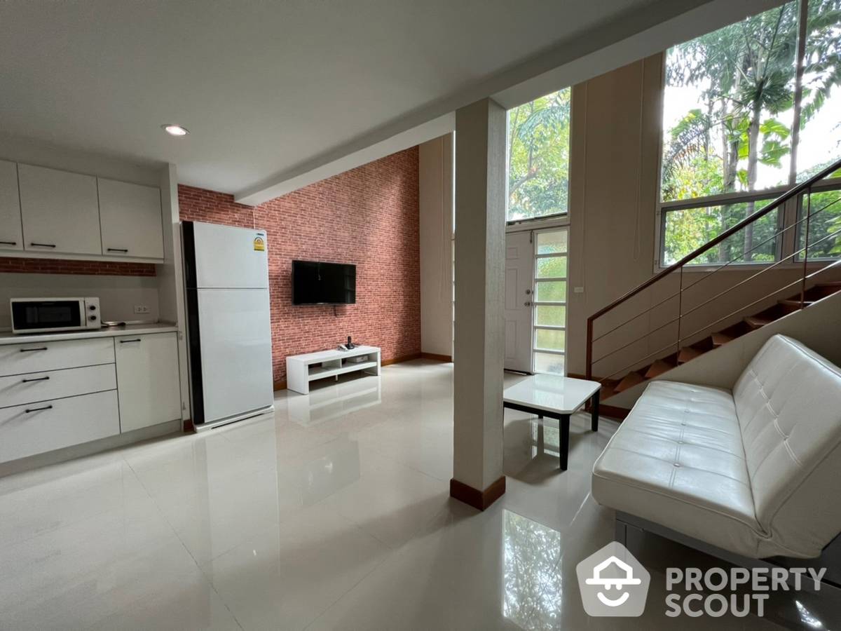 For RentCondoSukhumvit, Asoke, Thonglor : 3-BR Apt. near BTS Phrom Phong