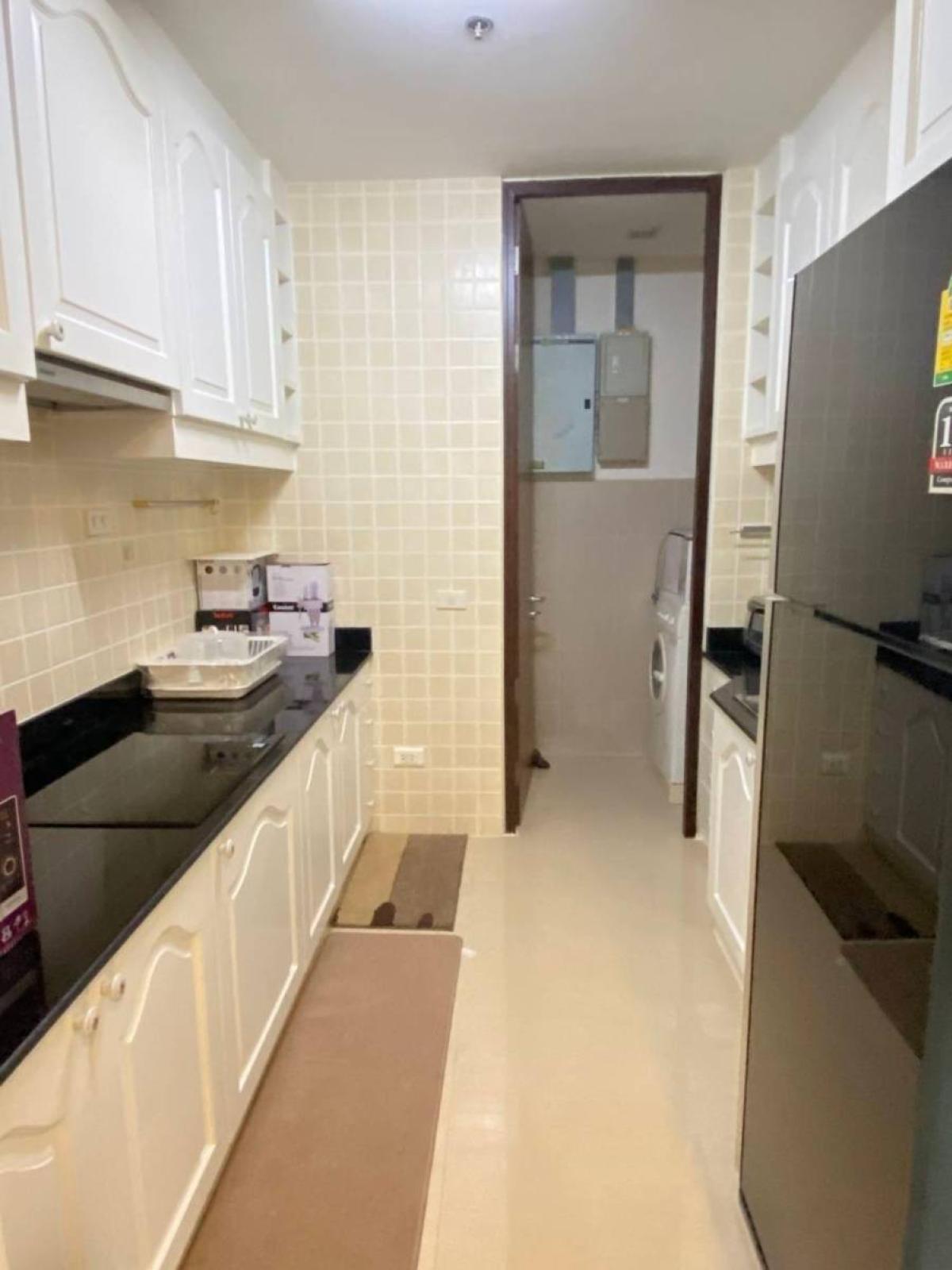 For RentCondoSukhumvit, Asoke, Thonglor : 03/04/2026, Rent a condo The Lakes 2 bedrooms in the heart of Asoke!Spacious 105 sq.m. close to BTS/MRT for only 75,000 THB/month 0642748883