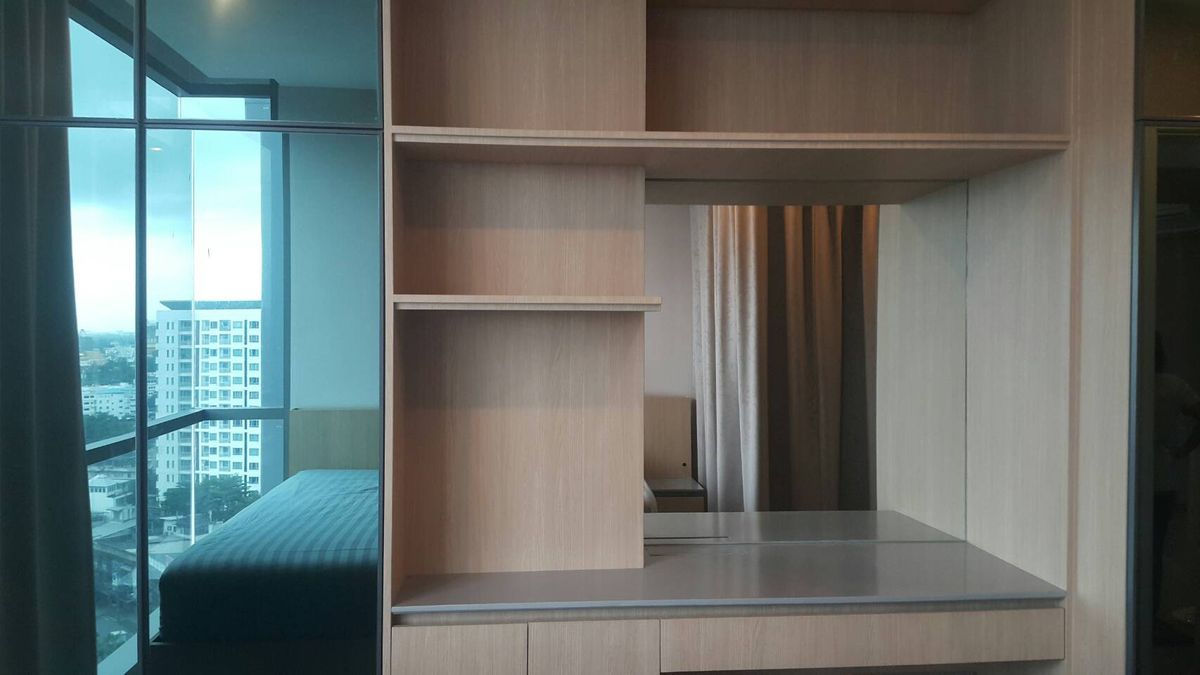 ขายคอนโดอ่อนนุช อุดมสุข : P-95910 ต้องการขายคอนโด เดอะ รูม สุขุมวิท 69 Sukhumvit Rd, Phra Khanong Nuea, Watthana, Bangkok Line Id: @easythaihome 085-592-2897