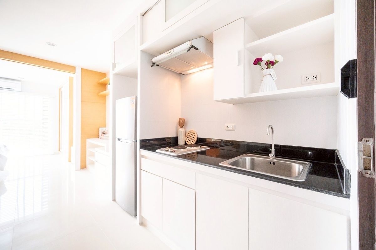 For RentCondoOnnut, Udomsuk : 2 -green condo for rent. Very beautiful.