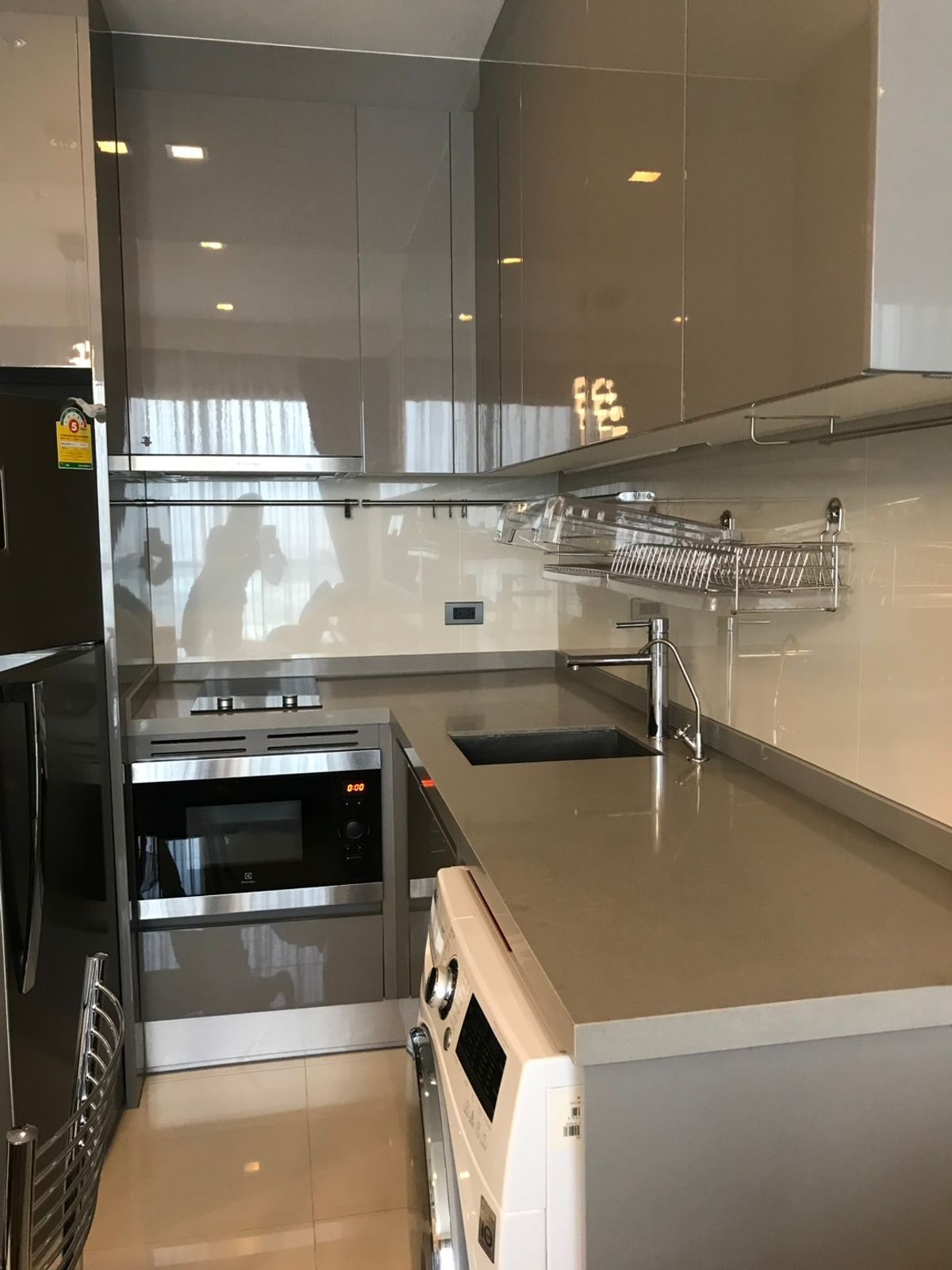 ให้เช่าคอนโดราชเทวี พญาไท : ให้เช่า 📍 M Phayathai 📍 เฟอร์นิเจอร์ และ เครื่องใช้ไฟฟ้าครบ ใกล้ BTS อนุสาวรีย์ชัยสมรภูมิ