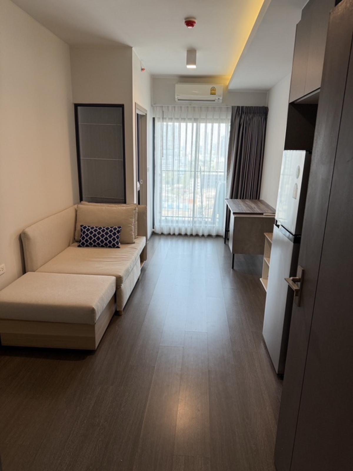 ให้เช่าคอนโดอ่อนนุช อุดมสุข : For rent เช่าคอนโด ideo sukhumvit 93 (ไอดีโอ สุขุมวิท 93) 1 bed 35 ตร.ม มีอ่าง ราคา 20,000 /เดือน.ชั้นสูง 15 + ตึก B