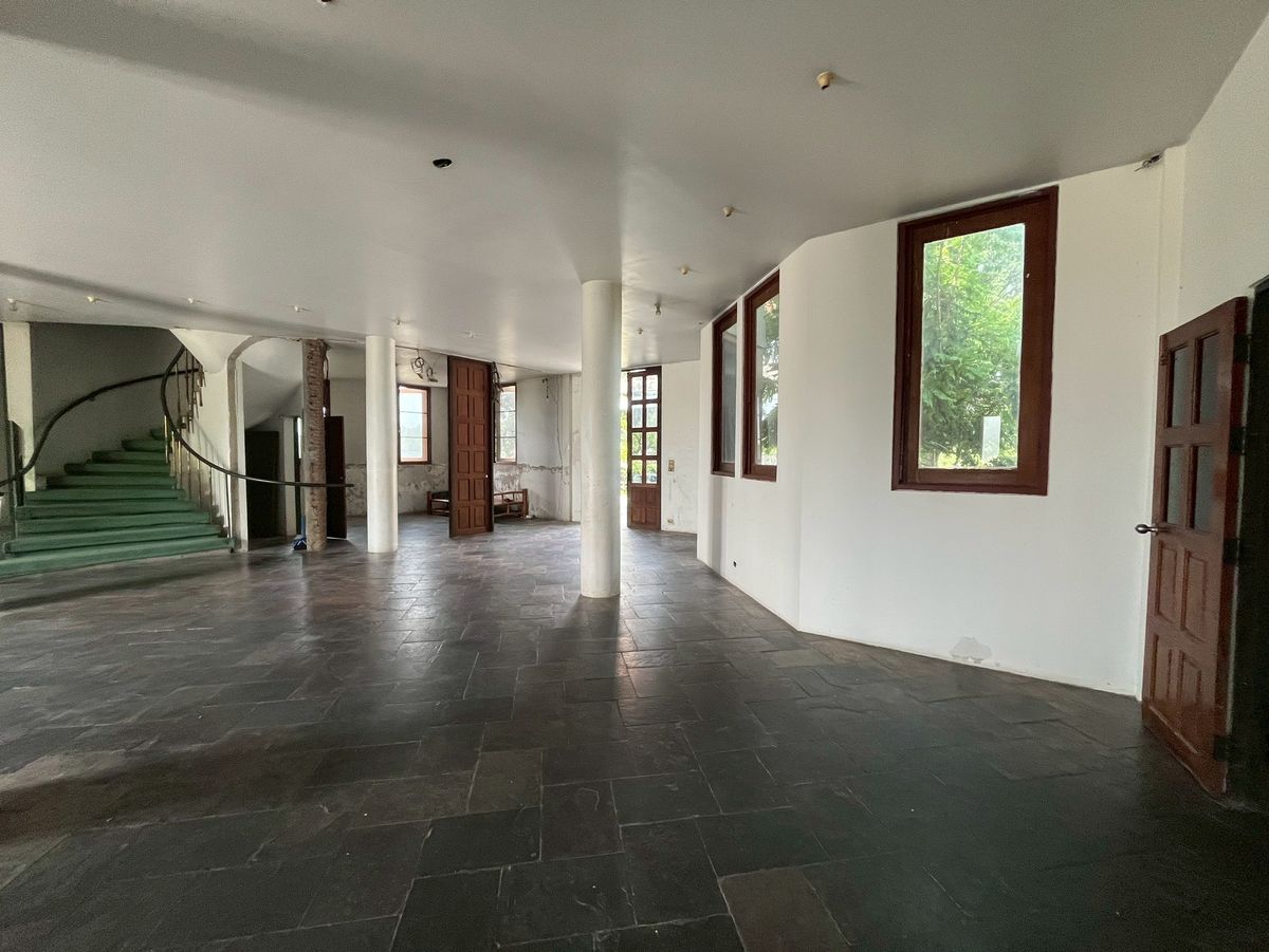 ขายที่ดินปทุมธานี รังสิต ธรรมศาสตร์ : ขายที่ดินพร้อมบ้าน วิวสนามกอล์ฟ ใจกลางเมืองเอก ใกล้รถไฟฟ้าสายสีแดง