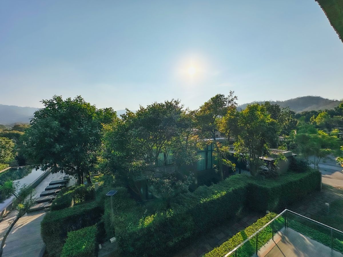 For SaleCondoPak Chong KhaoYai : Luxurious condo for sale in Khao Yai | corner room 84 sq.m. next to the pool | Khao Yai, full -sized corner room, close to the swimming pool, complete with a restaurant, cafes and tourist attractions.