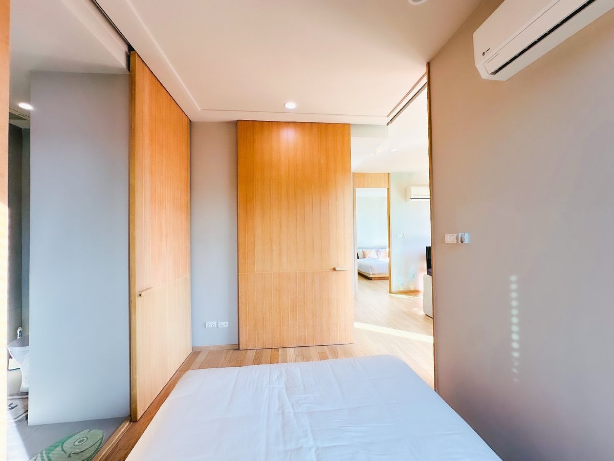 For SaleCondoPak Chong KhaoYai : Luxurious condo for sale in Khao Yai | corner room 84 sq.m. next to the pool | Khao Yai, full -sized corner room, close to the swimming pool, complete with a restaurant, cafes and tourist attractions.